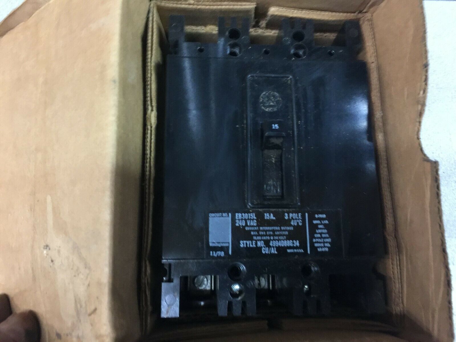 NEW IN BOX WESTINGHOUSE 15AMP 3POLE 240VAC BREAKER EB3015L