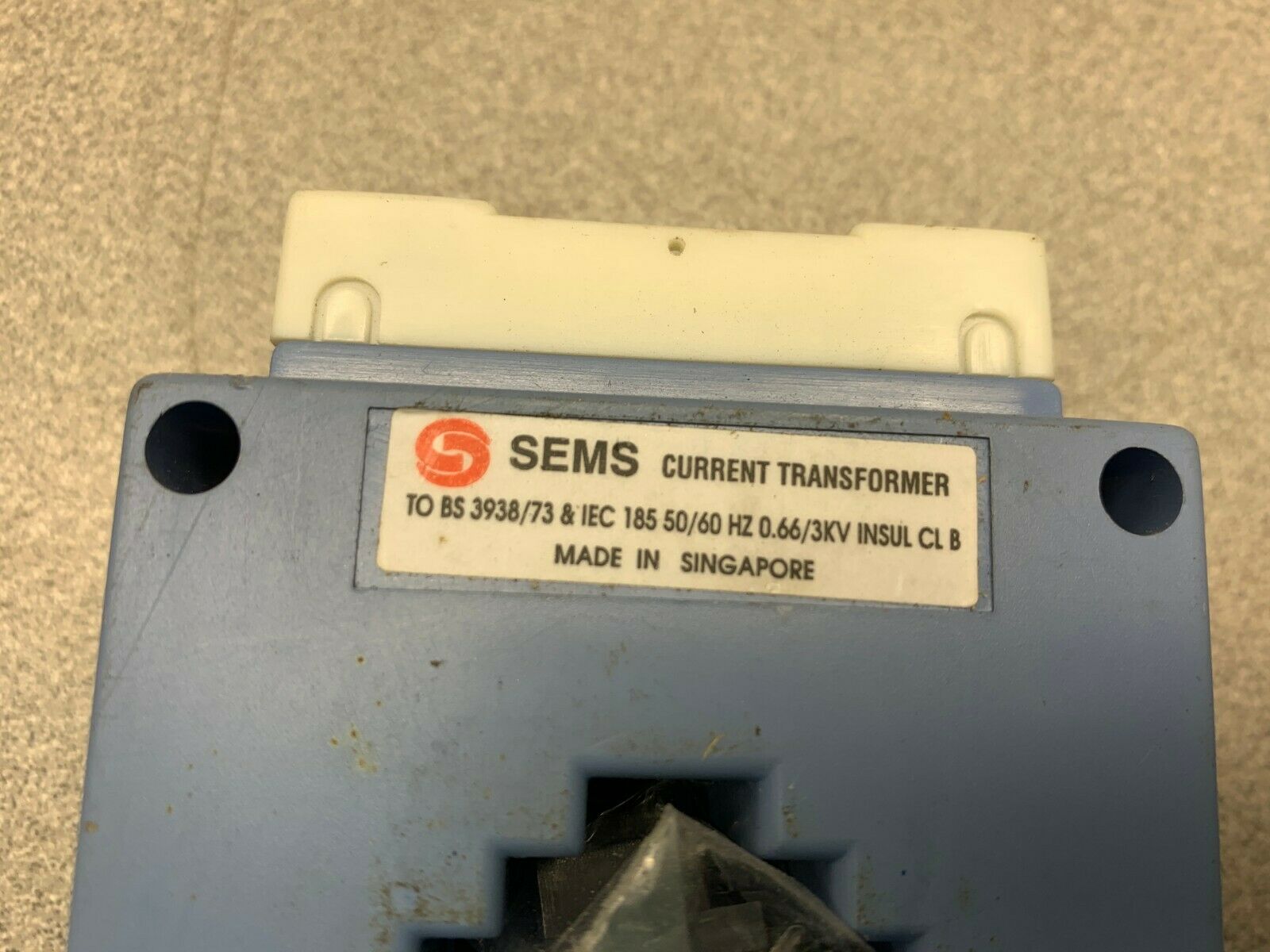 NEW NO BOX SEMS CURRENT TRANSFORMER 5MSQ