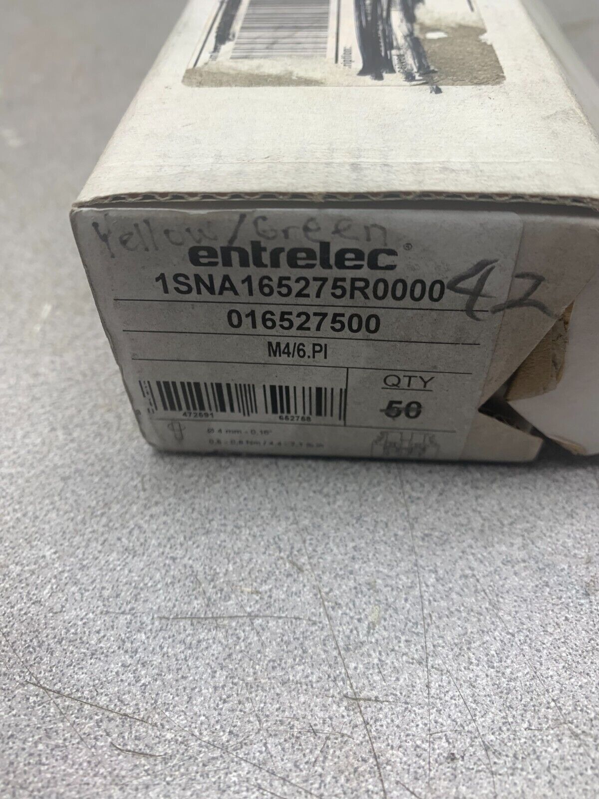 NEW BOX OF 42 ENTRELEC M4/6.PI TERMINAL BLOCKS 1SNA165275R0000