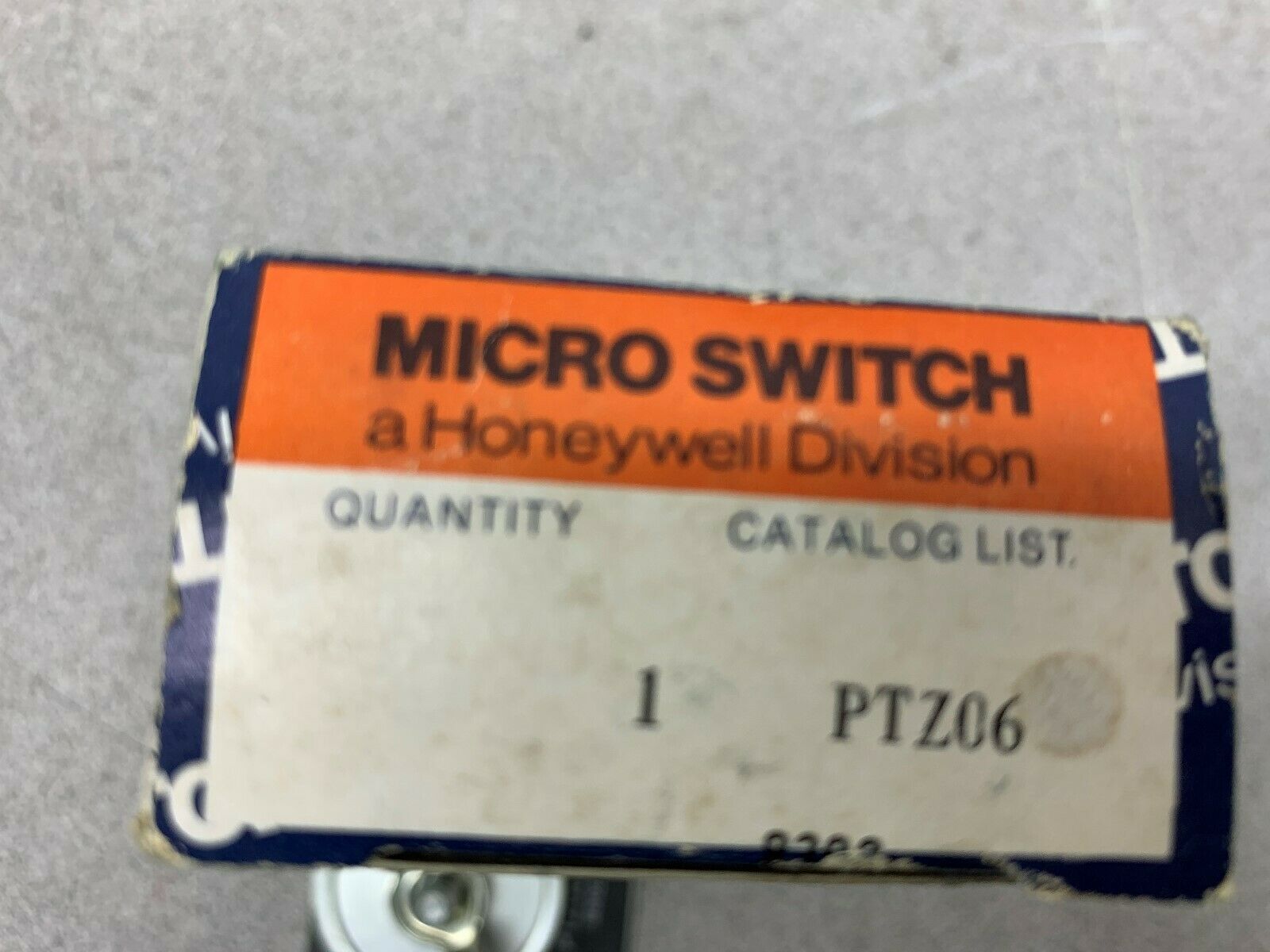 NEW IN BOX MICRO SWITCH PART PTZ06