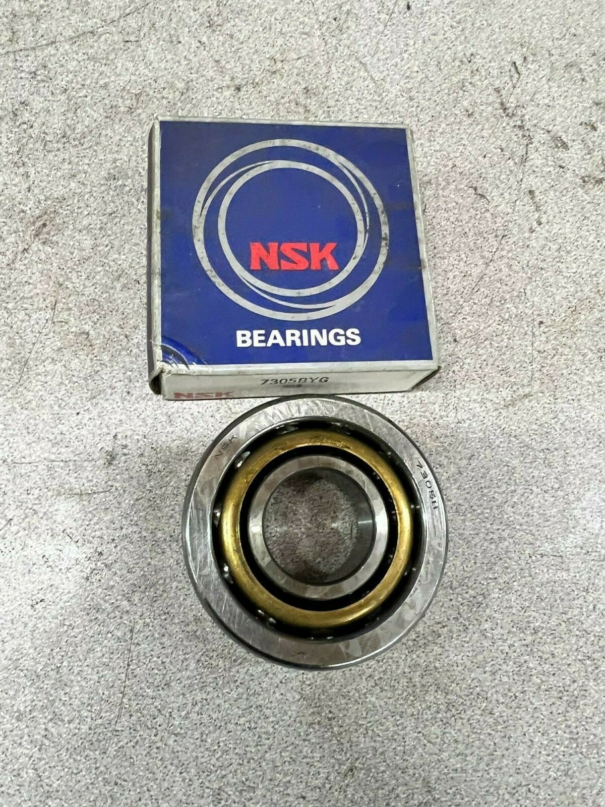 NEW IN BOX NSK 7305B BALL BEARING 7305BYG