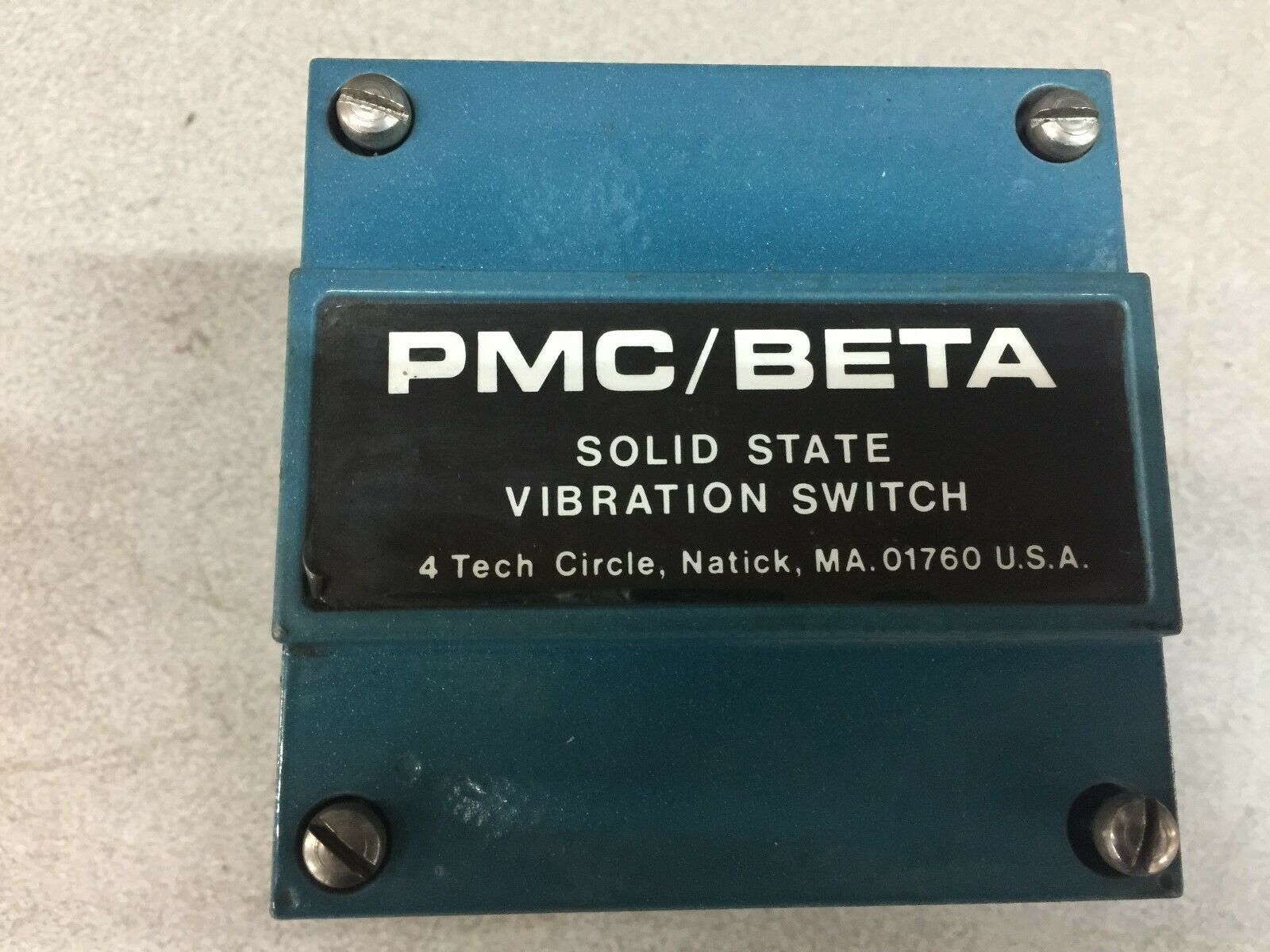 USED PMC/BETA 115 VAC SOLID STATE VIBRATION SWITCH 440SR14000000
