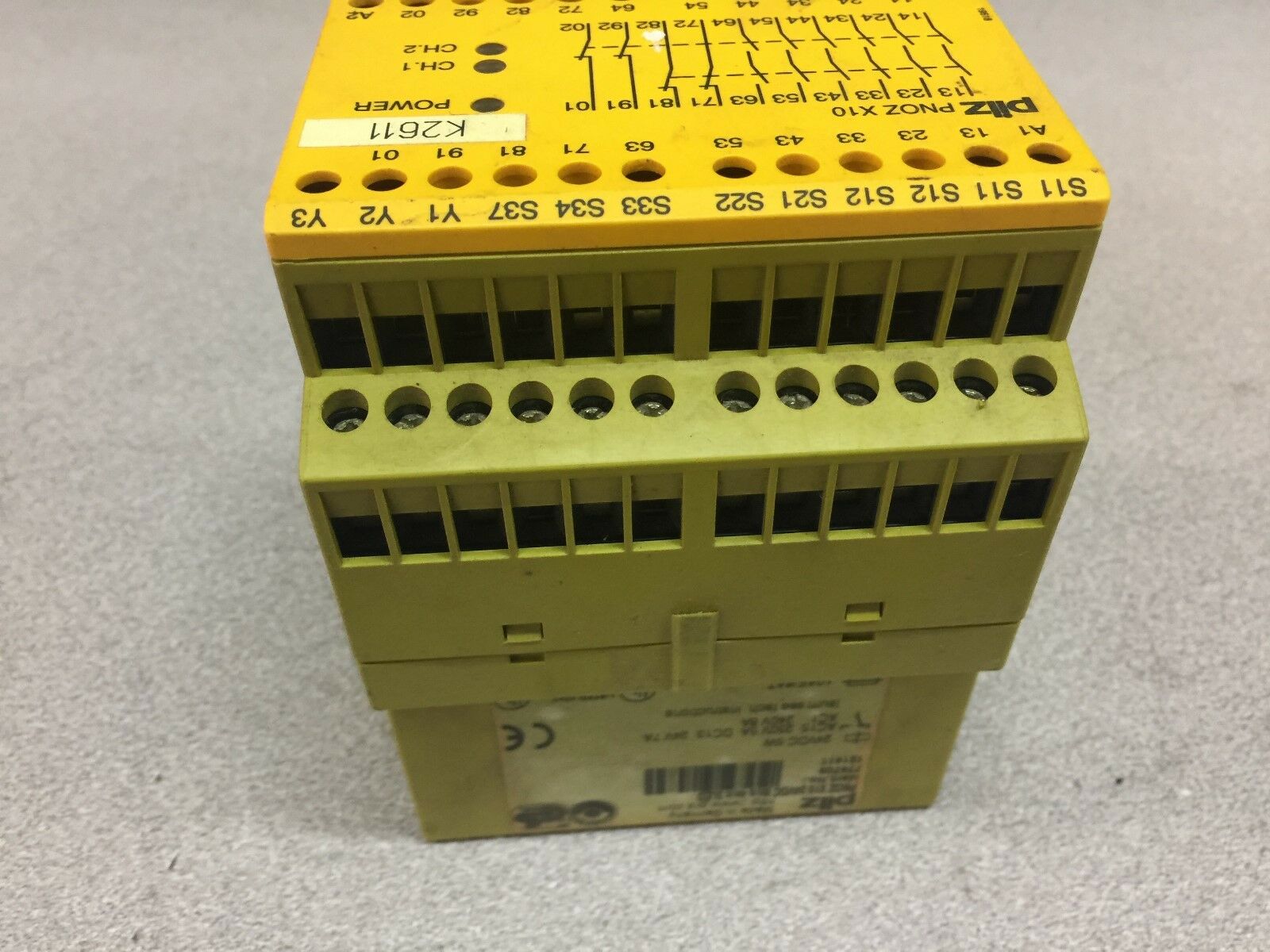 USED PILZ E-STOP SAFETY RELAY PNOZ X10