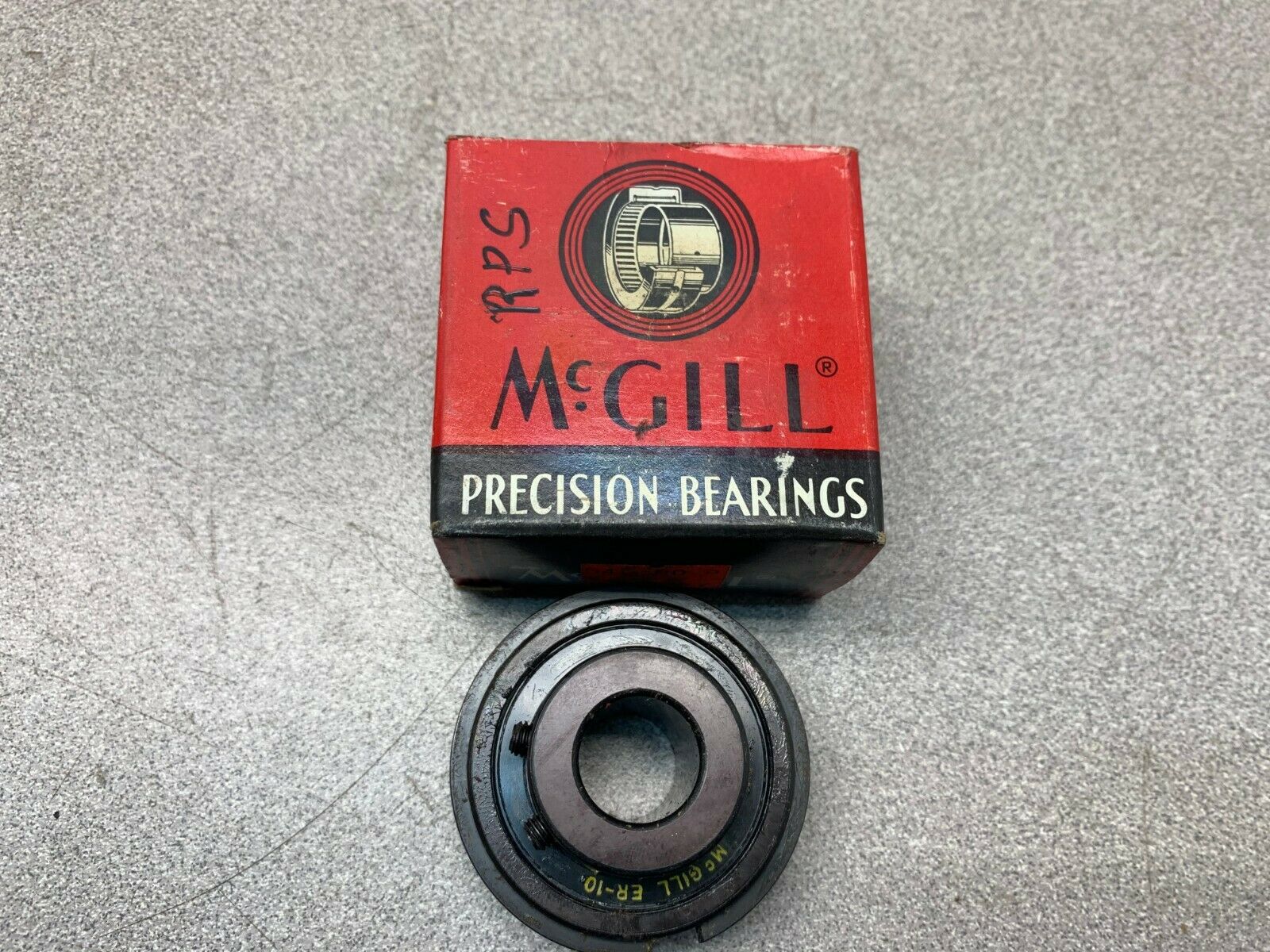 NEW IN BOX MCGILL BEARING ER10 5/8