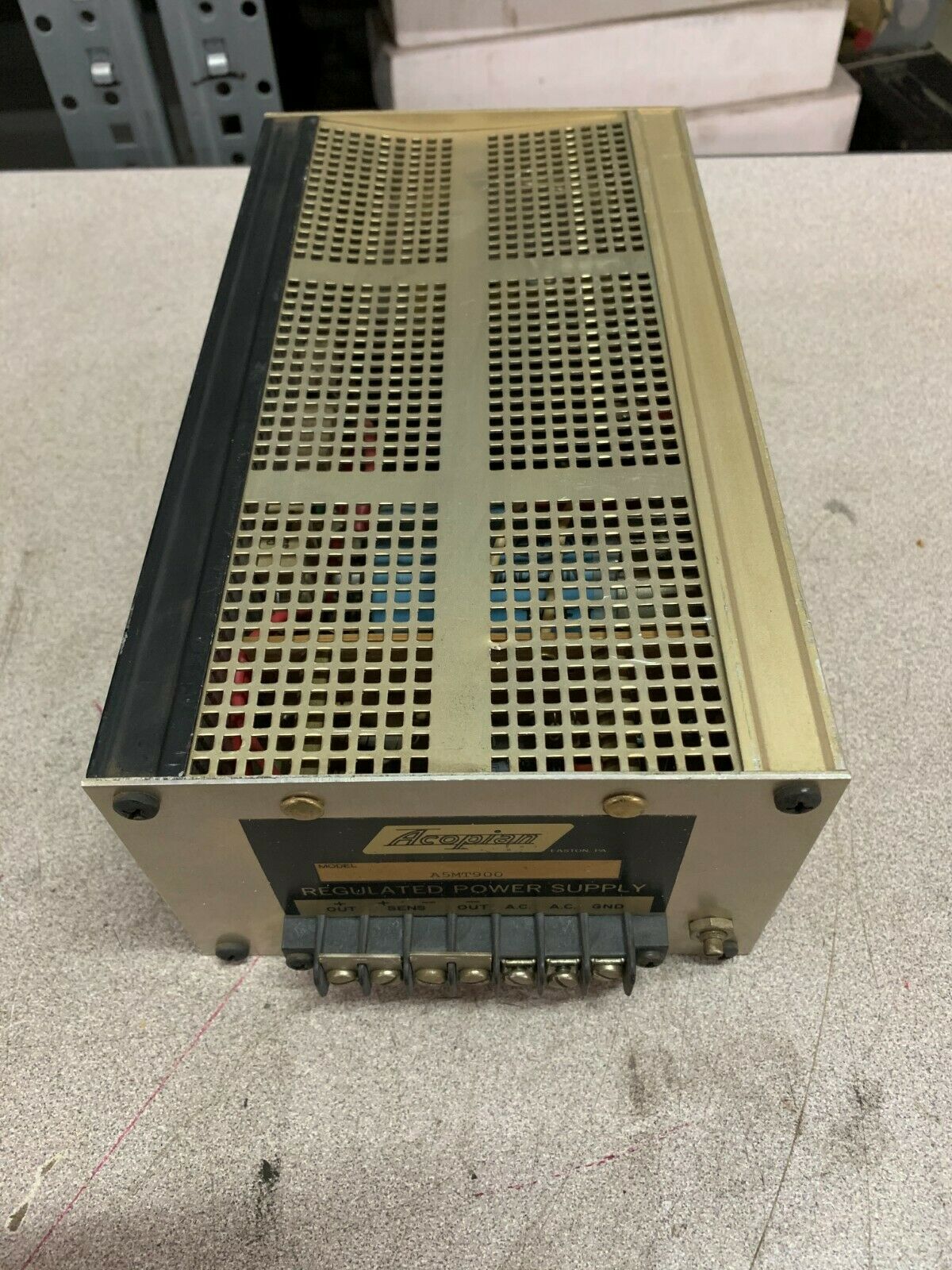 NEW NO BOX ACOPIAN REGULATED POWER SUPPLY A5MT900