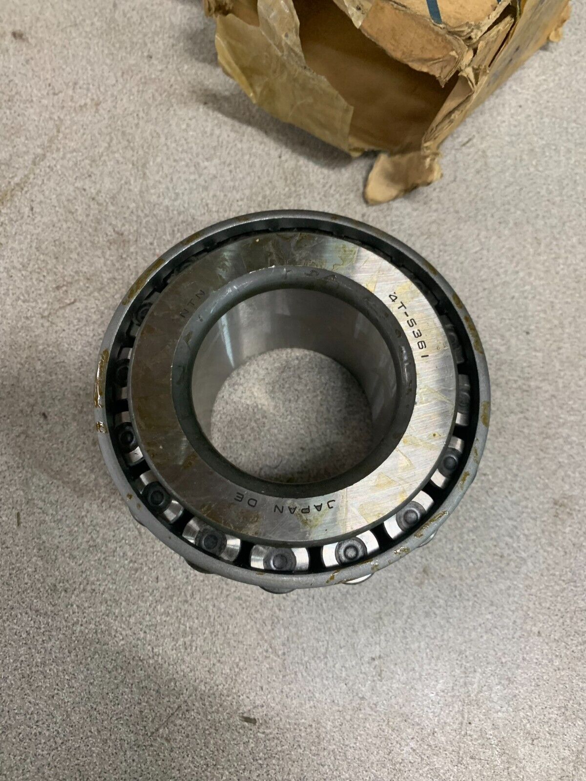 NEW IN BOX NTN TAPERED ROLLER BEARING 4T-5361