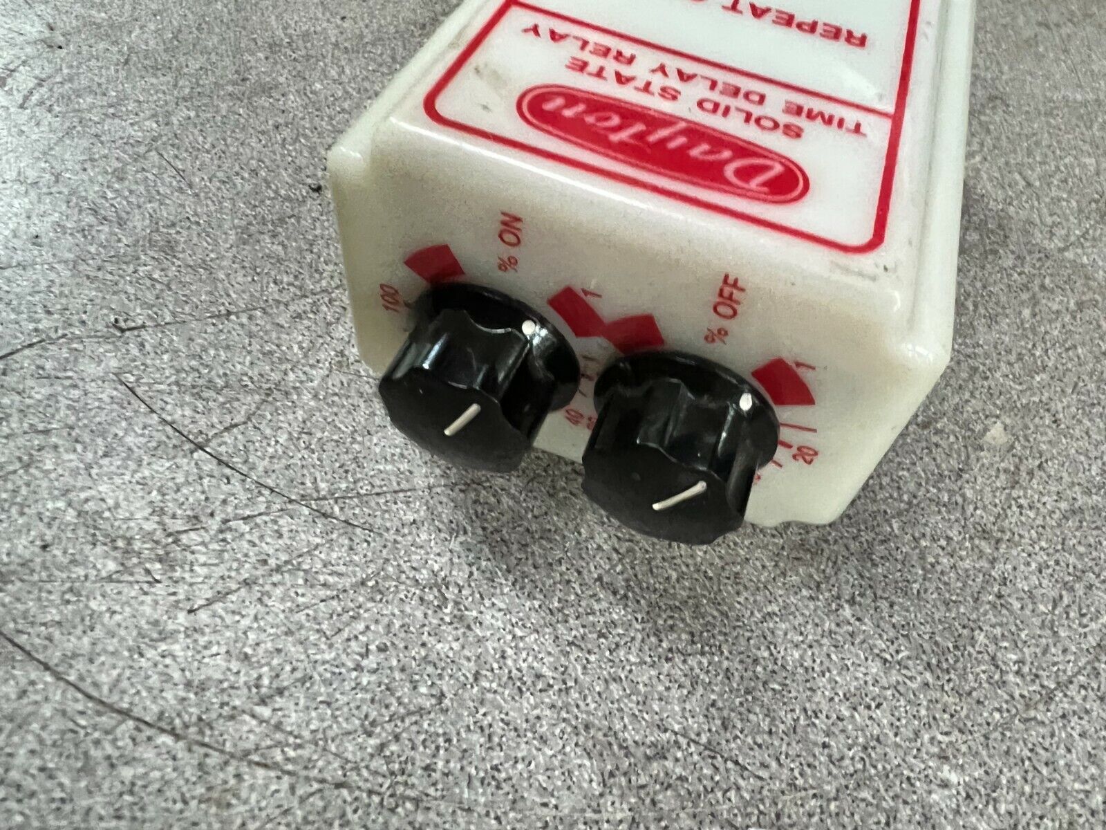 USED DAYTON RELAY 1A367E