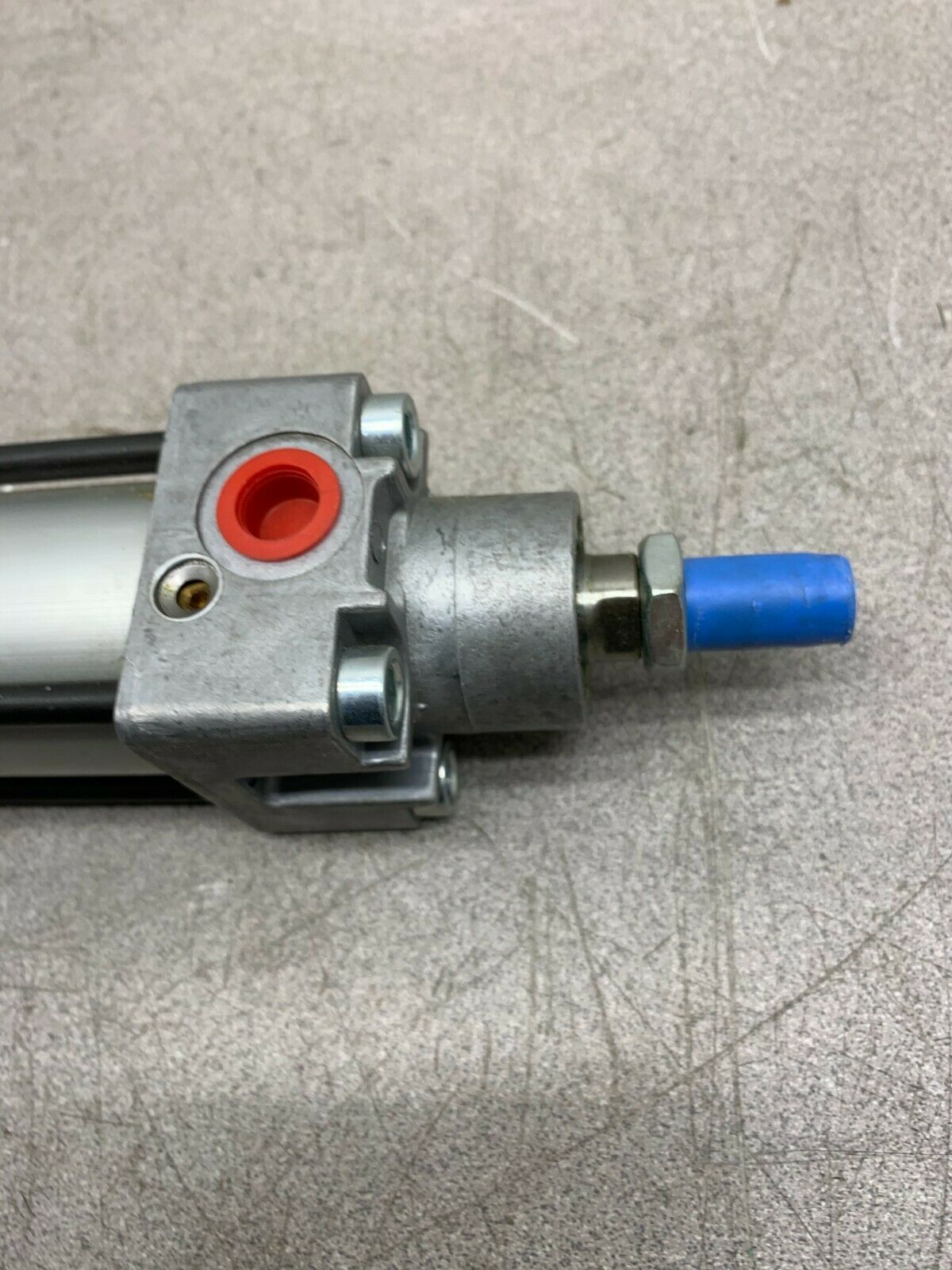 NEW NO BOX DAYTON PNEUMATIC CYLINDER 4MU61