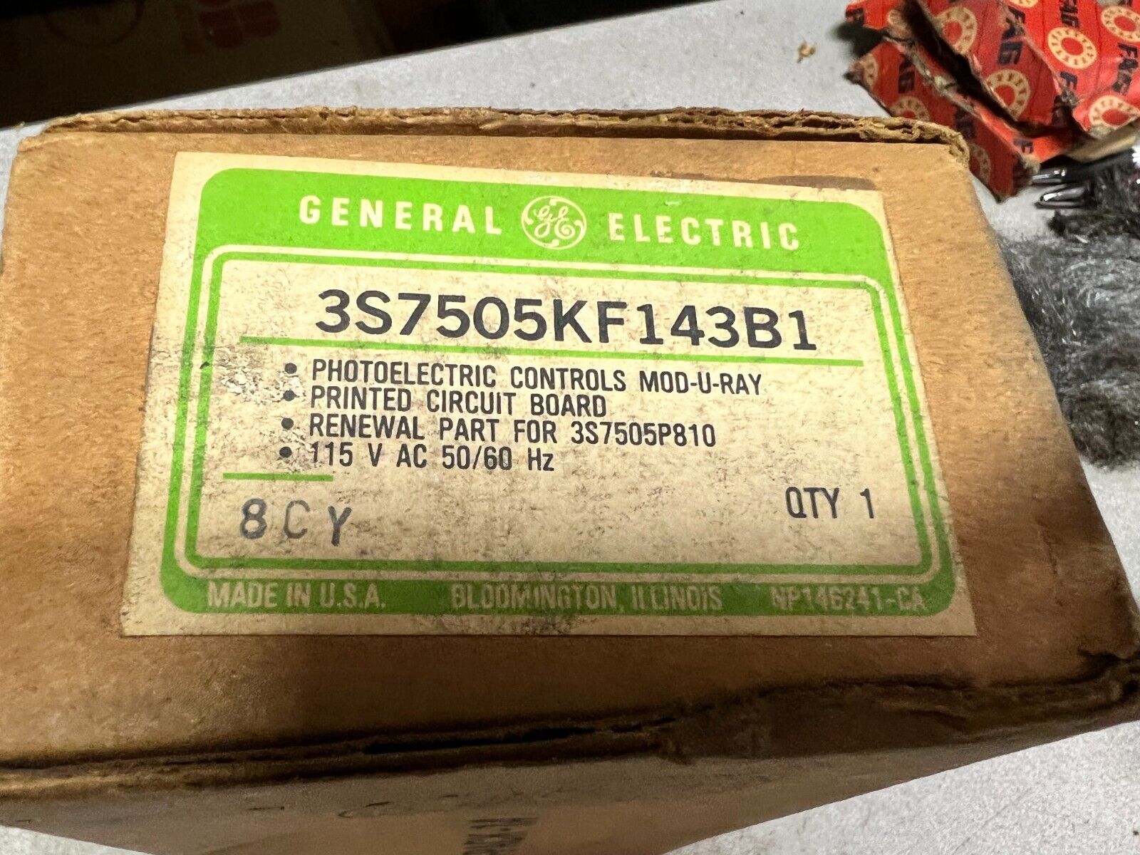 NEW IN BOX GE CIRCUIT BREAKER 3S7505KF143B1