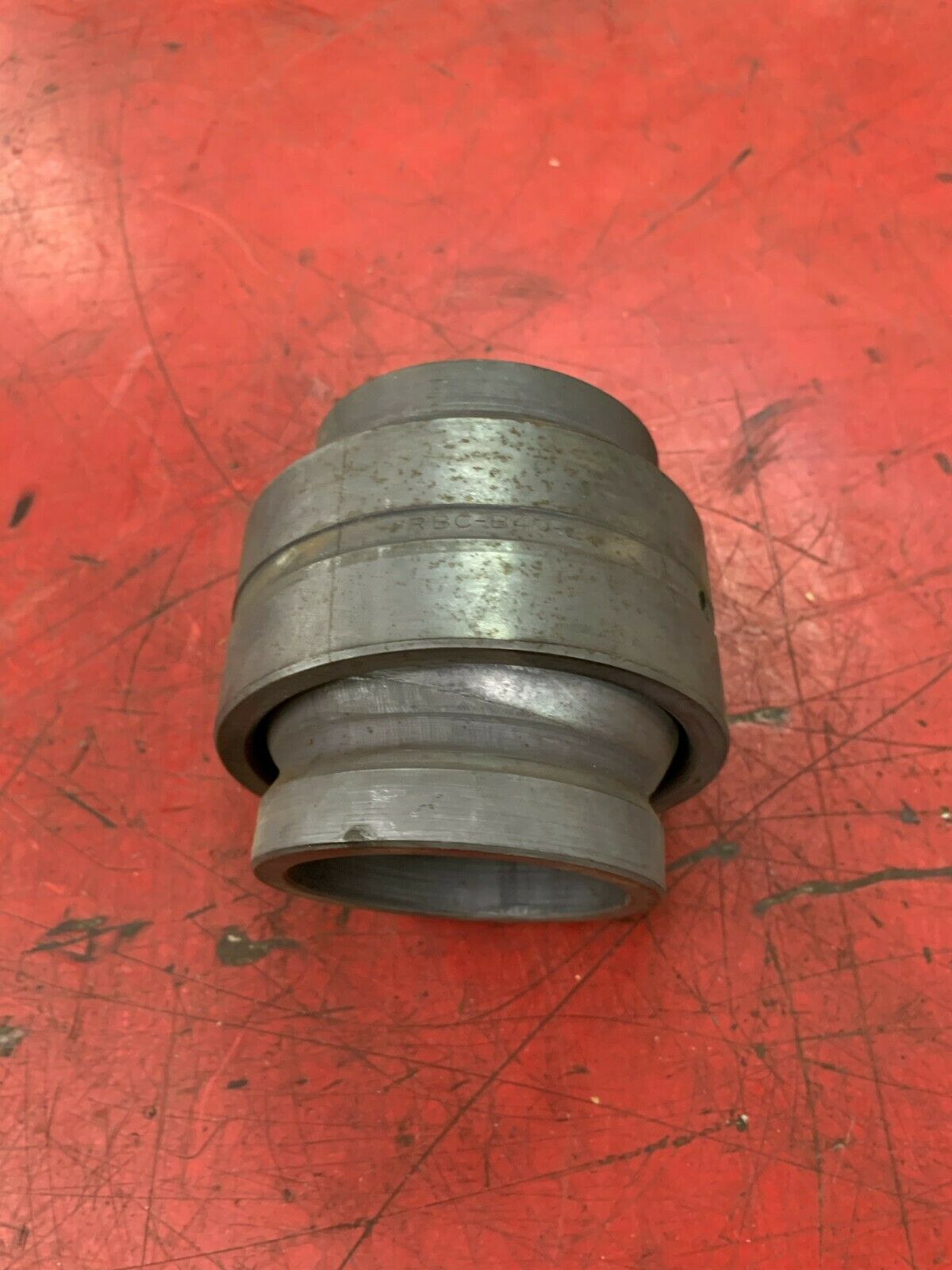 NEW NO BOX RBC PLAIN SPHERICAL BEARING IRB40E WITH B40-L