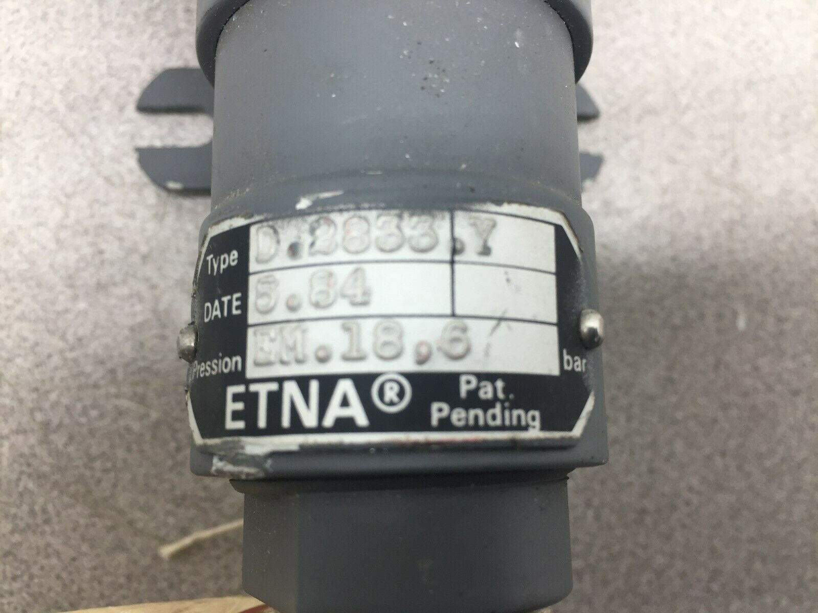 NEW NO BOX ETNA 16.6 BAR PRESSURE SWITCH D.2833.Y