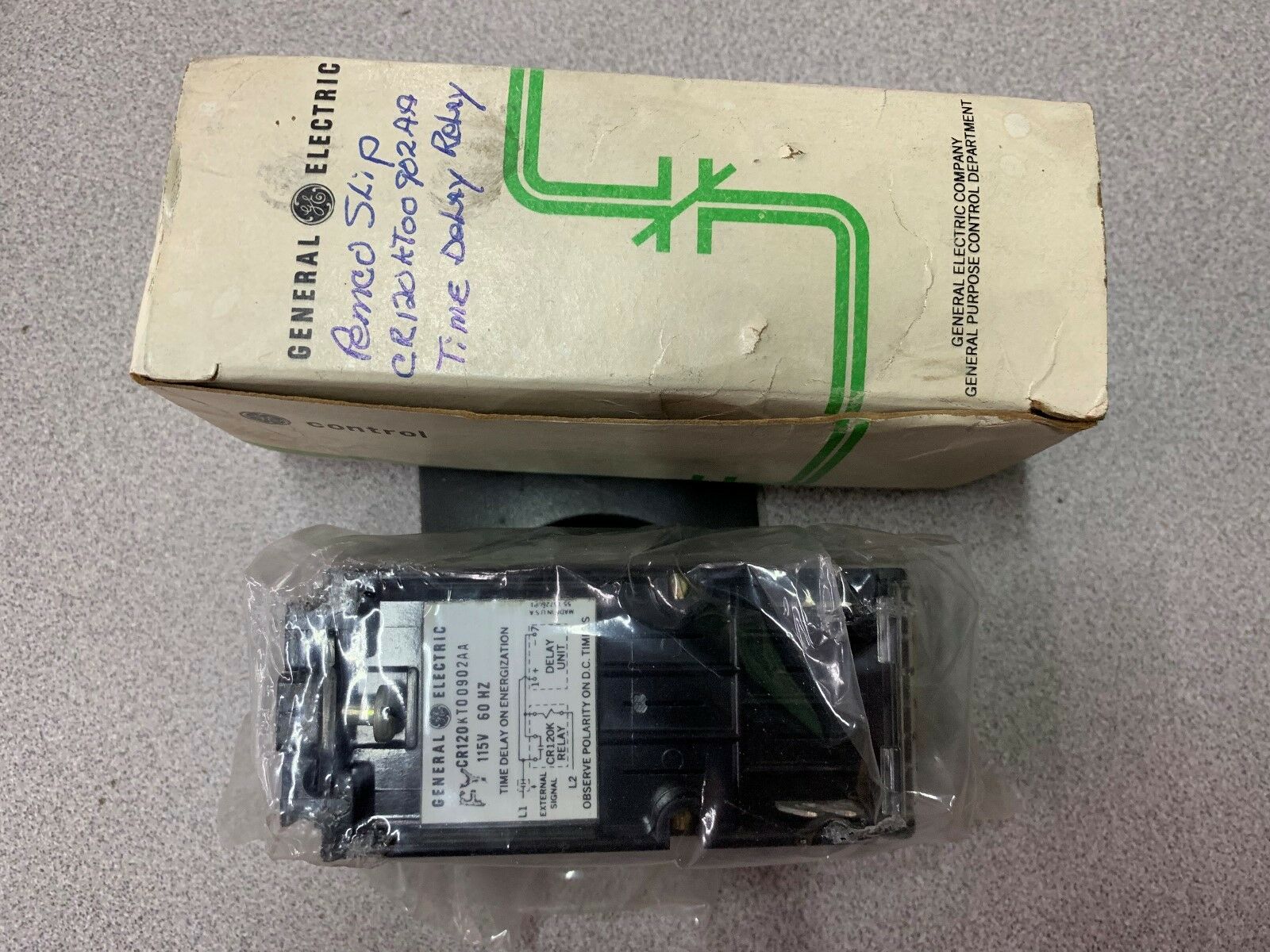 NEW IN BOX GE TIME DELAY CR120KT00902AA