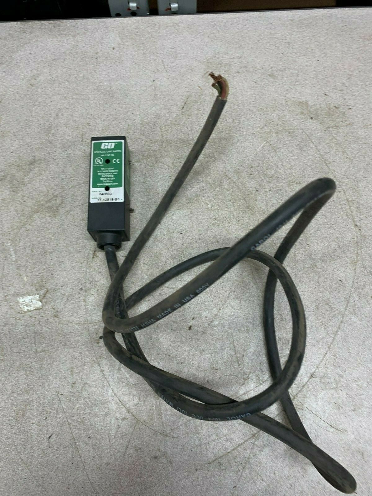 USED GO PROXIMITY SENSOR LIMIT SWITCH 11-12518-B3