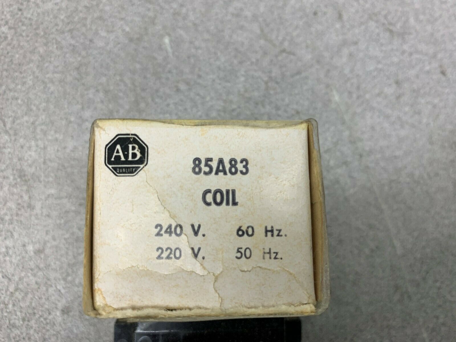 LOT OF 4 NEW IN BOX ALLEN BRADLEY COIL 85A83