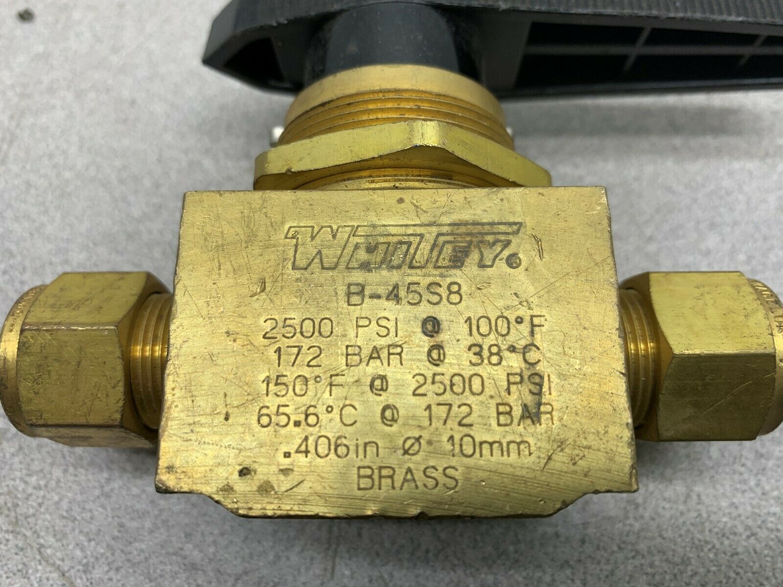 NEW NO BOX WHITEY VALVE B-45S8