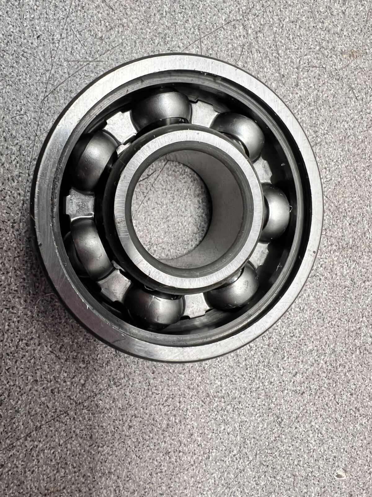 NEW IN BOX FAFNIR BEARING 304KDG