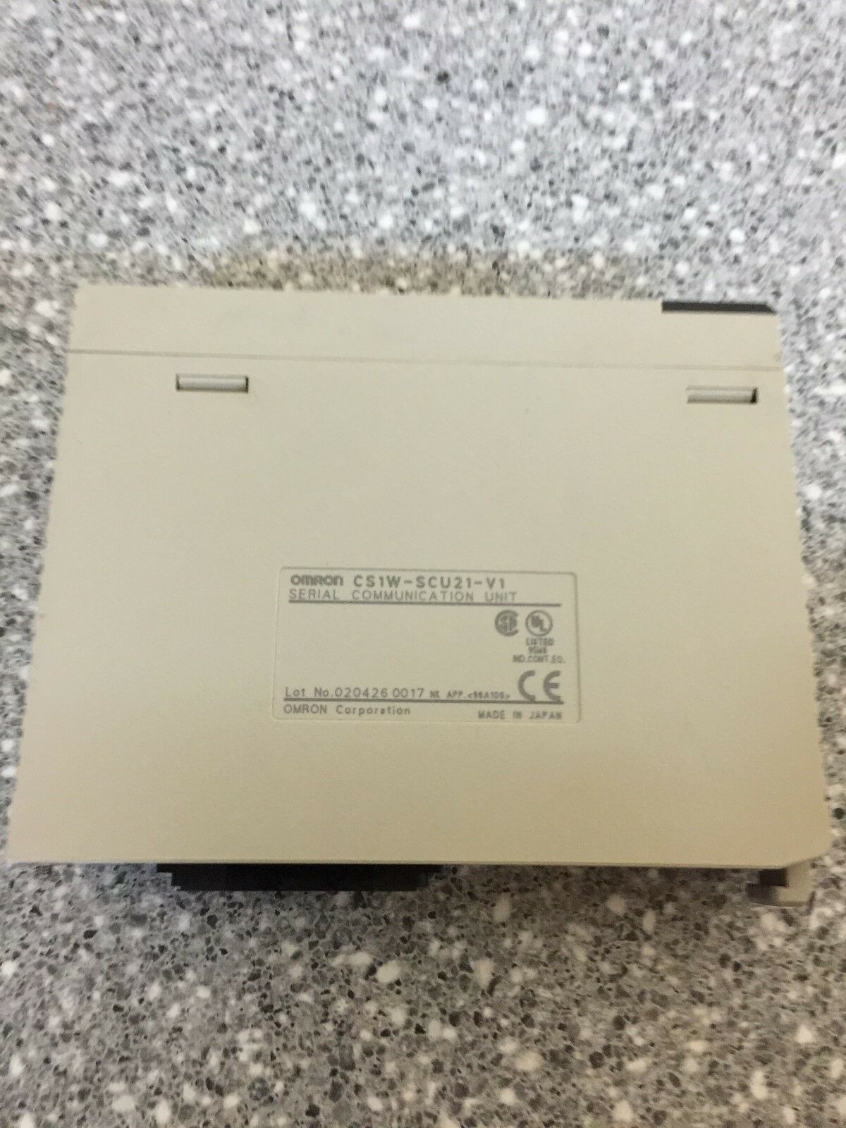 USED OMRON SERIAL COMMUNICATIONS UNIT CS1W-SCU21-V1