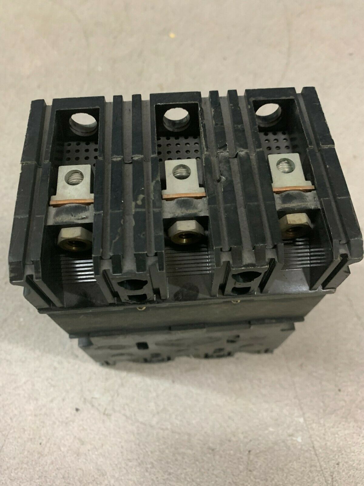 USED SQUARE D 3 POLE 7AMP CIRCUIT BREAKER FAL3600712M