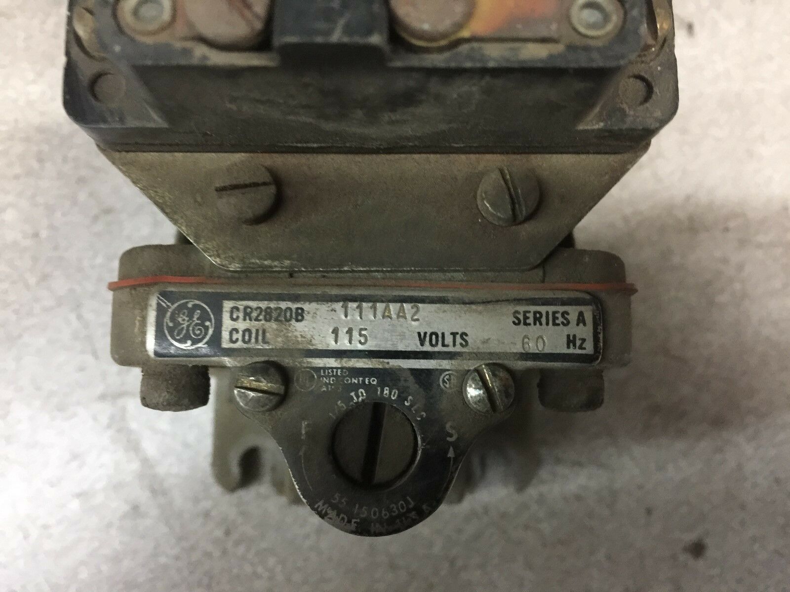 USED GE 115VAC RELAY CR2820B111AA2