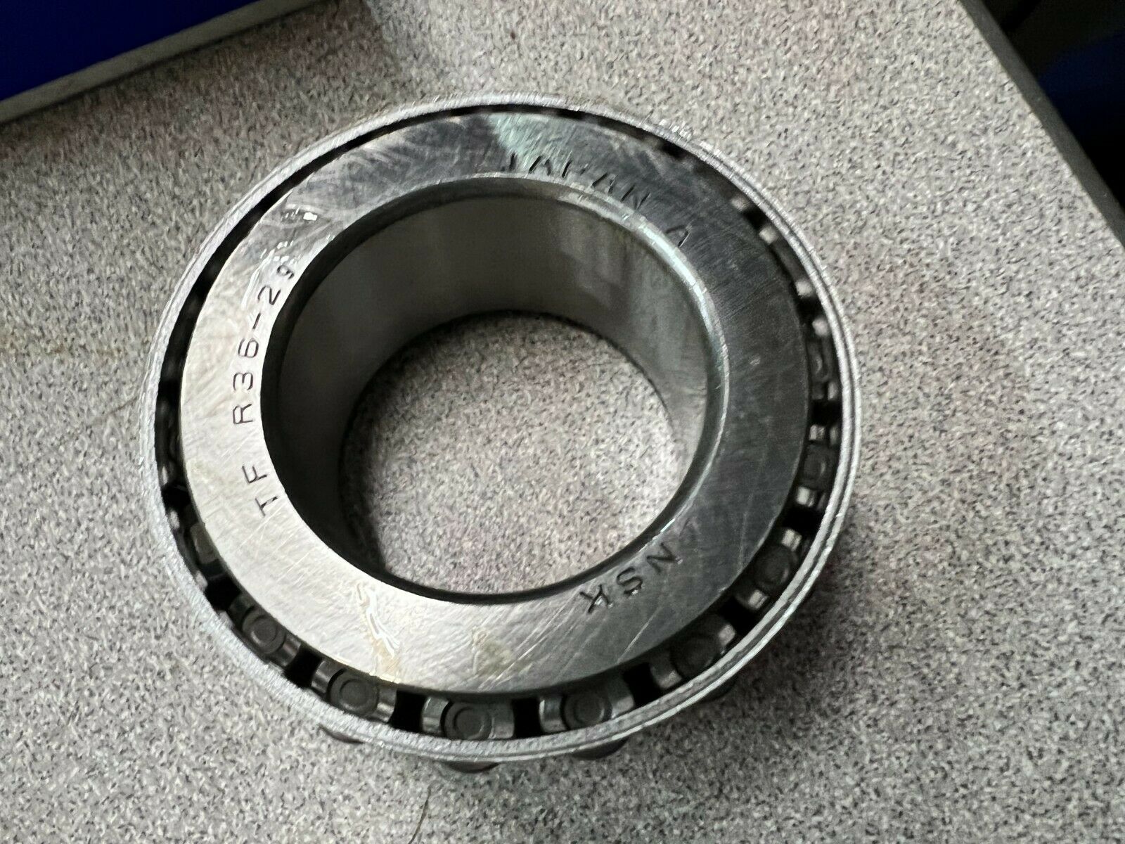 NEW IN BOX NSK 0-04 BEARING WITH RACE TFR36-2G