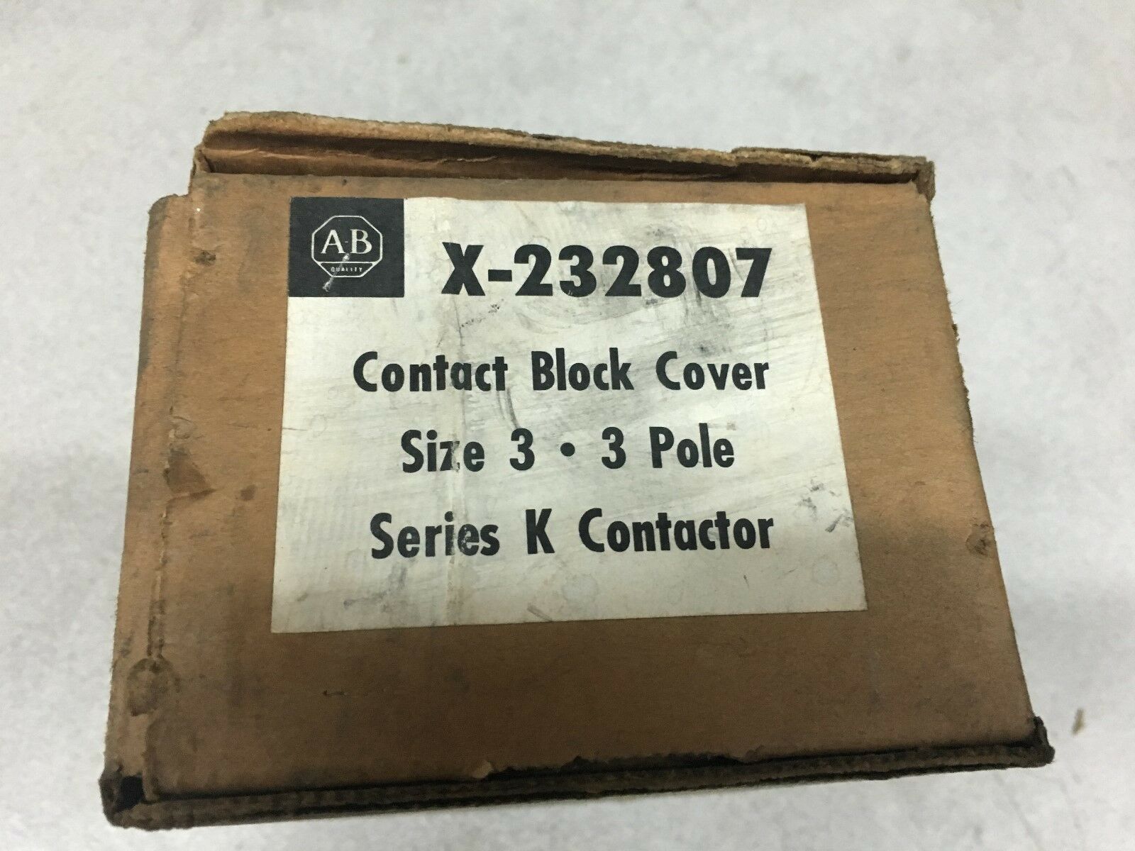 NEW IN BOX ALLEN BRADLEY CONTACT BLOCK COVER X-232807