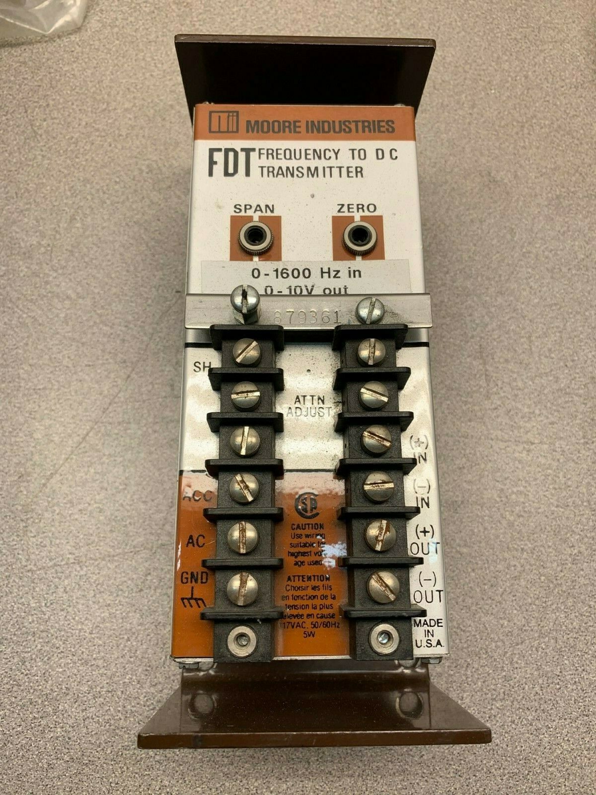 USED MOORE INDUSTRIES FREQUENCY TO DC TRANSMITTER FDT/H/0-10V/117AC