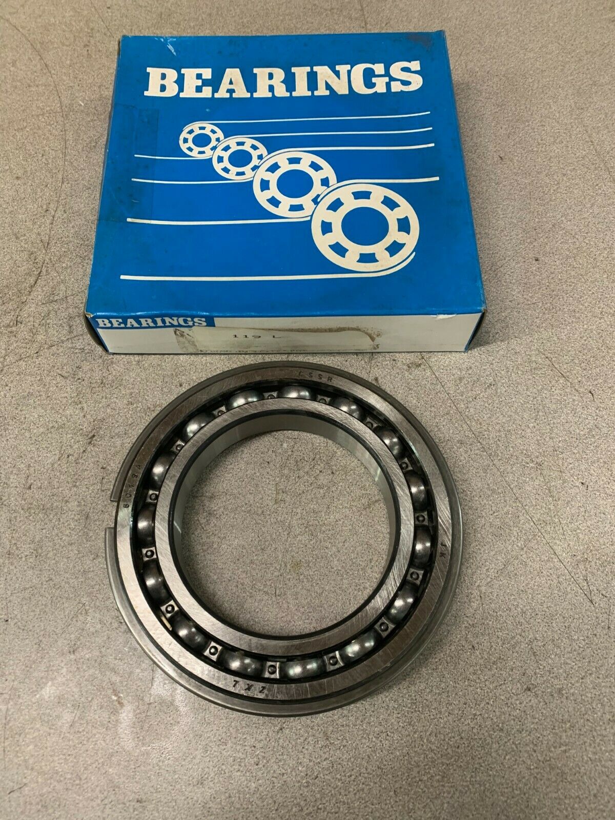 NEW IN BOX ZKL 6019A DEEP GROOVE BALL BEARING 119 L