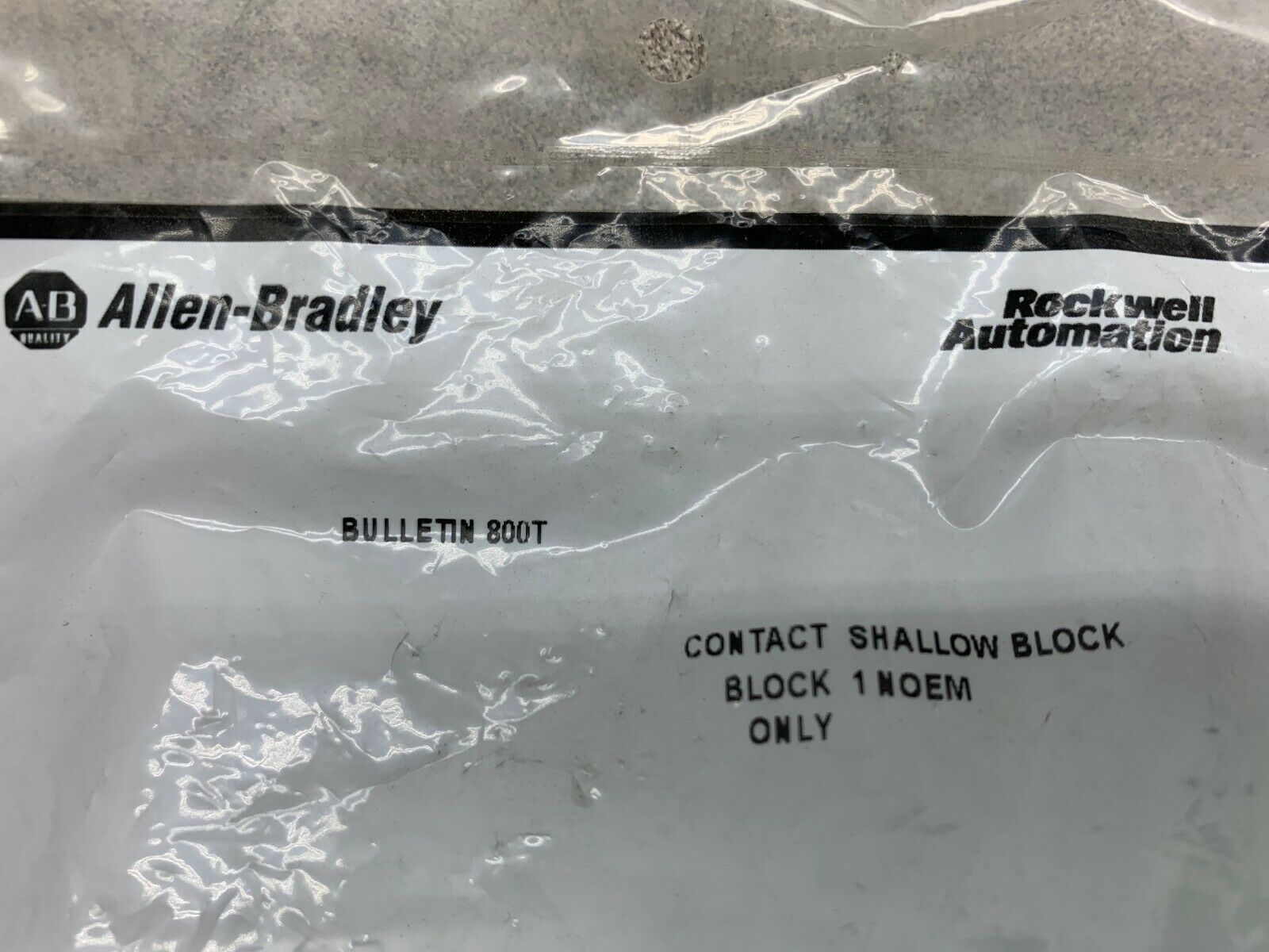 NEW IN BAG ALLEN BRADLEY CONTACT BLOCK 800T-XD3 SERIES E