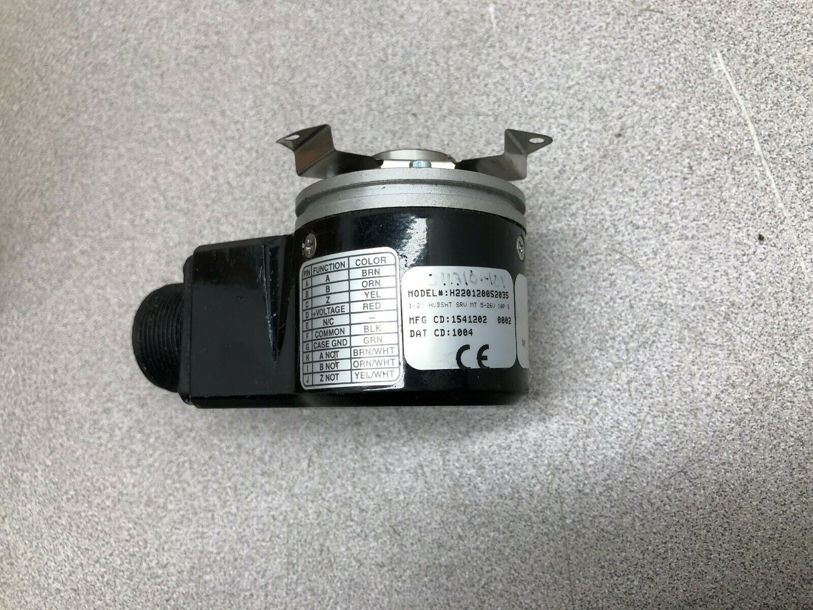 NEW IN BOX DYNAPAR 1/2 HUB SHAFT 5-20V ENCODER H220120052035