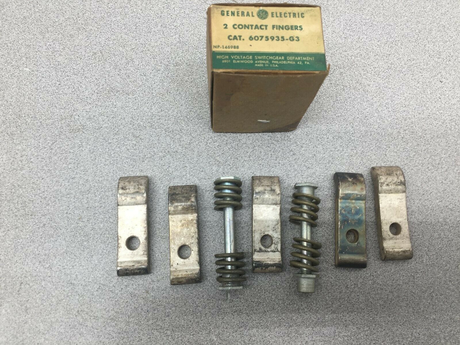 NEW IN BOX (OFF BRAND) OF GE 2 CONTACT FINGERS 6075935-G3