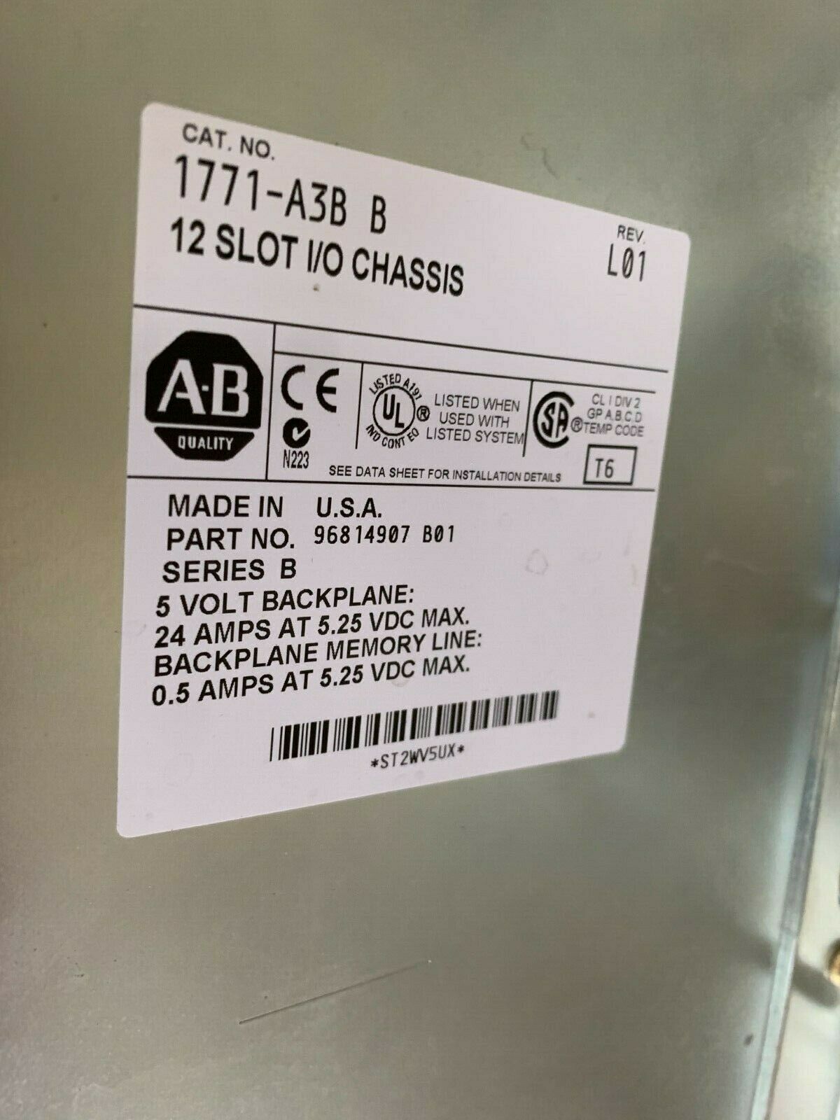 NEW NO BOX ALLEN-BRADLEY PLC-5 12-SLOT I/O CHASSIS 1771-A3B SERIES B RACK