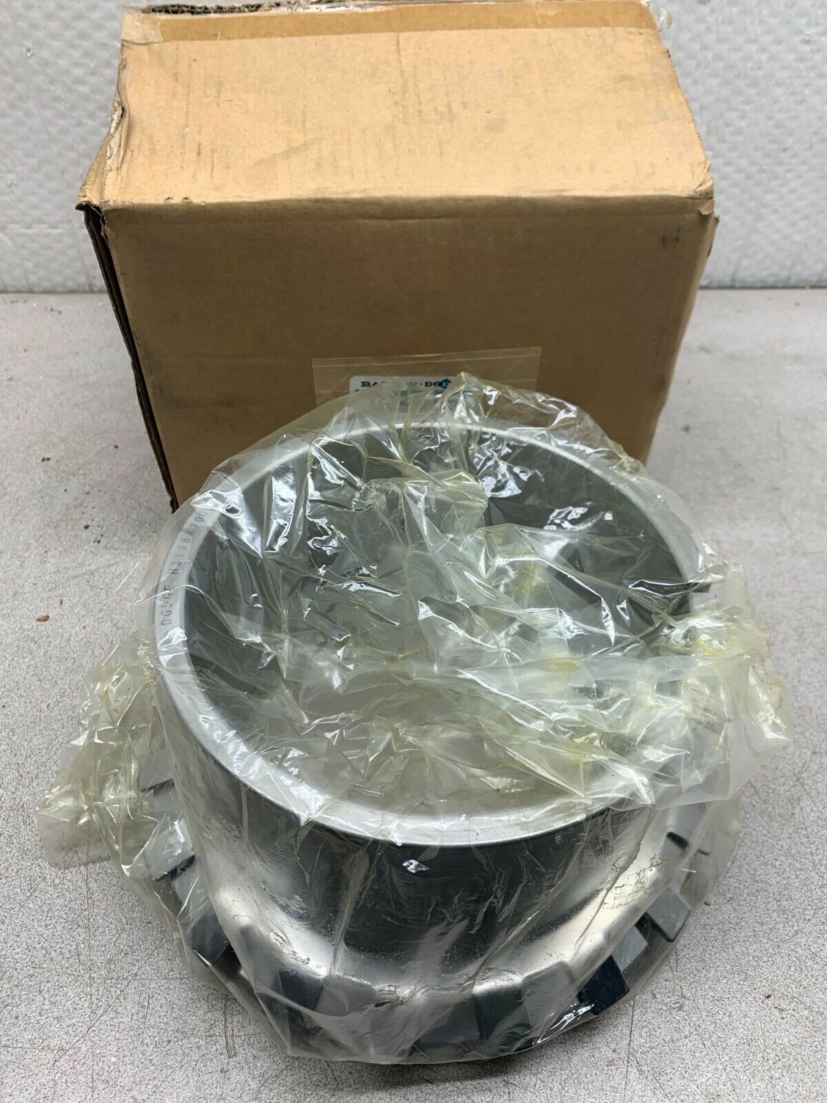 NEW IN BOX DODGE 043625 BEARING ADAPTER MODIFIED H3138-SNW-700