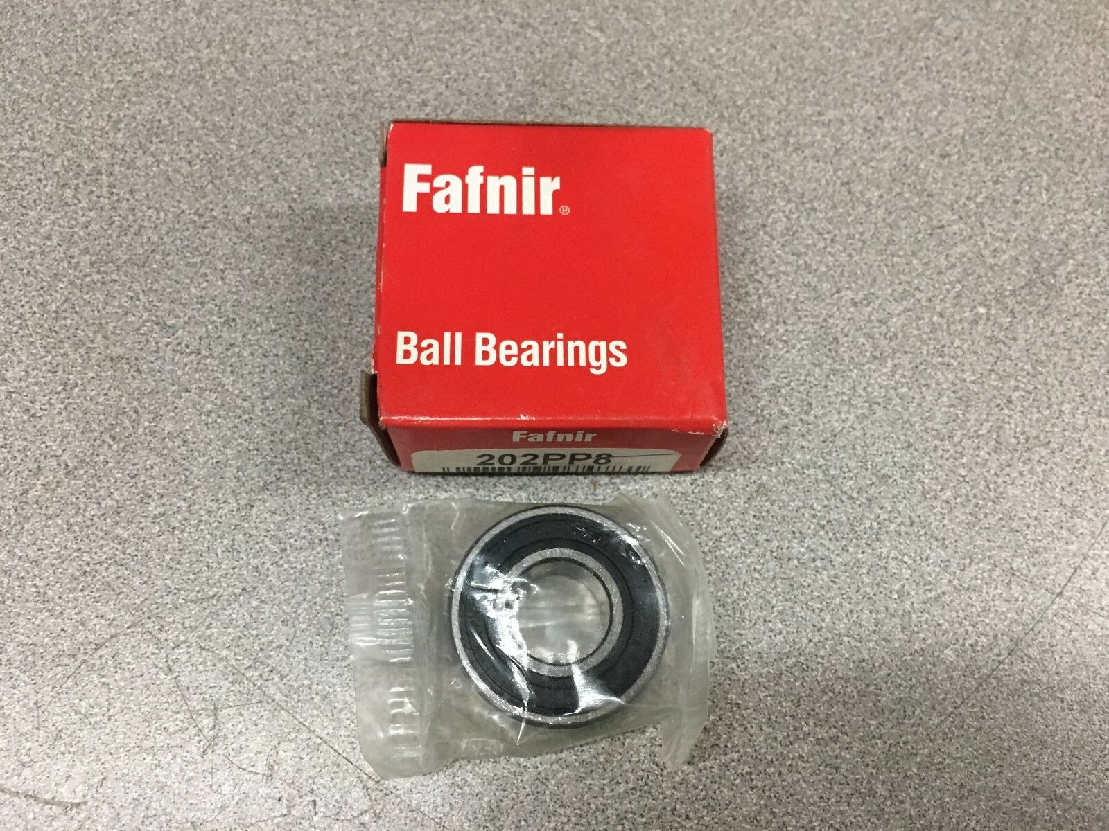 NEW IN BOX FAFNIR BALL BEARING 202PP8