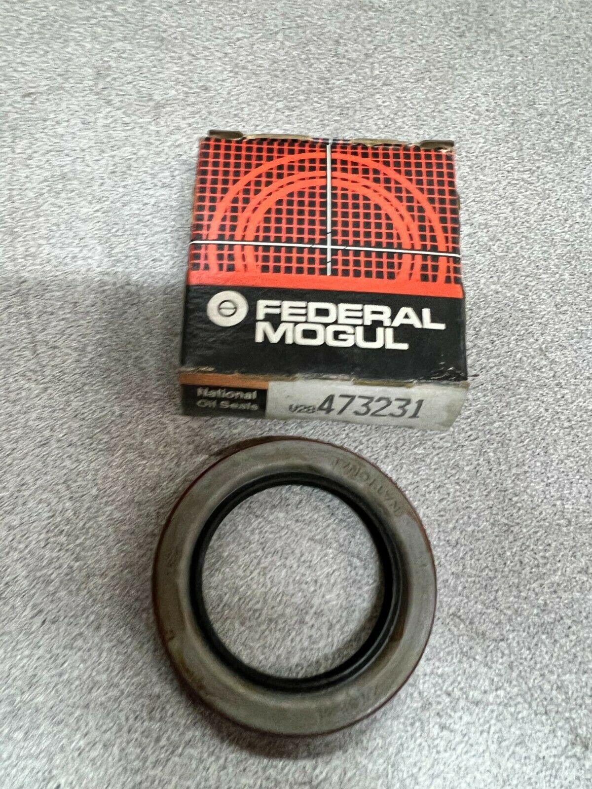 LOT OF 3 NEW IN BOX FEDERAL MOGUL OILSEAL 473231