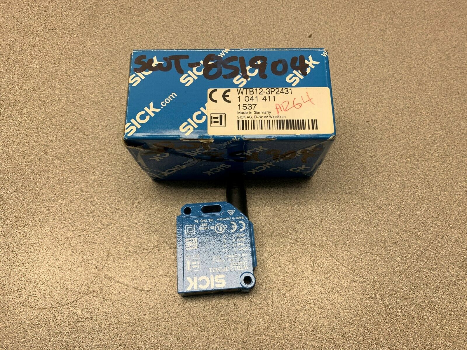 NEW IN BOX SICK SENSOR WTB12-2P2431