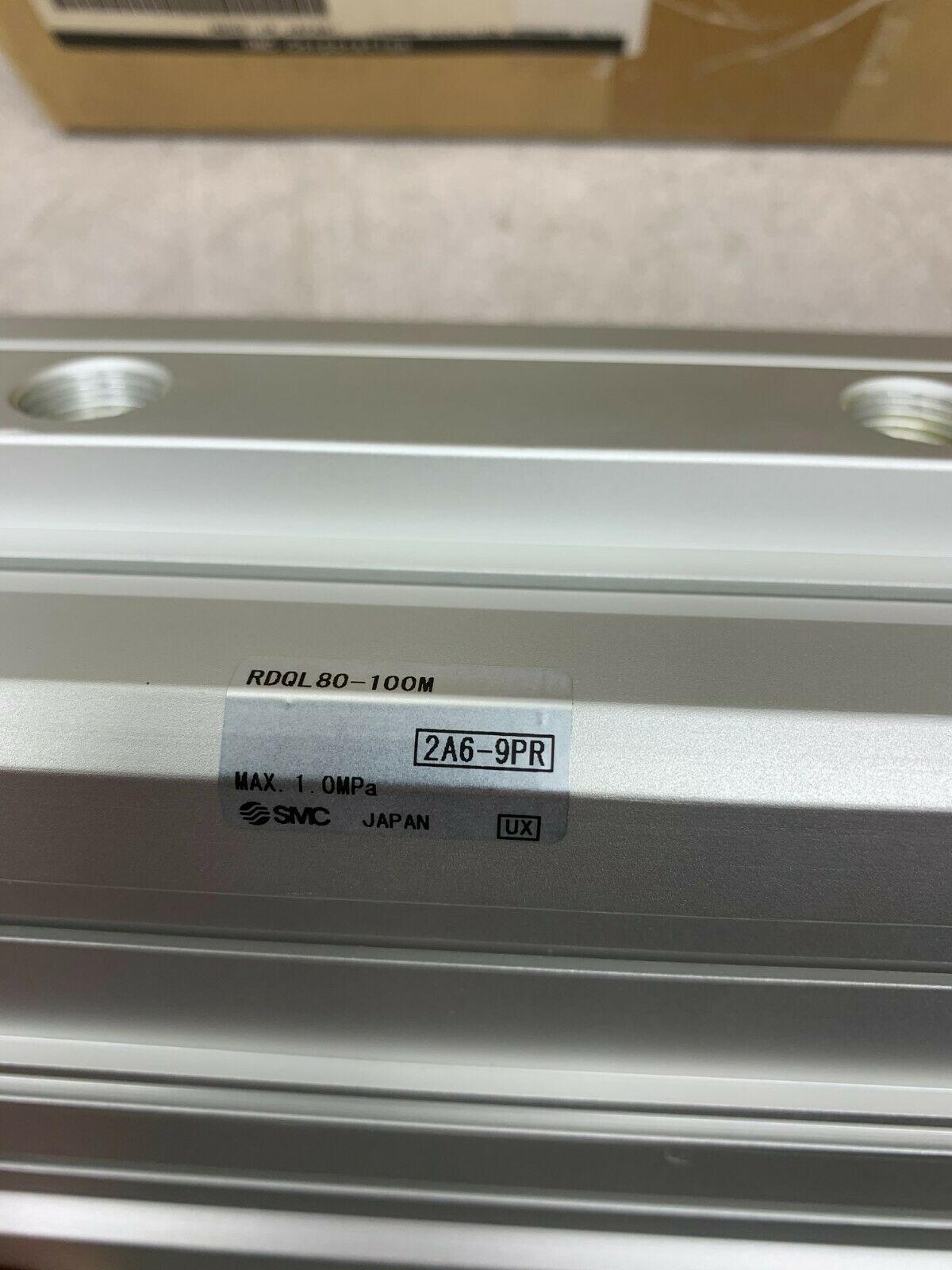 NEW IN BOX SMC PNEUMATIC CYLINDER RDQL80-100M