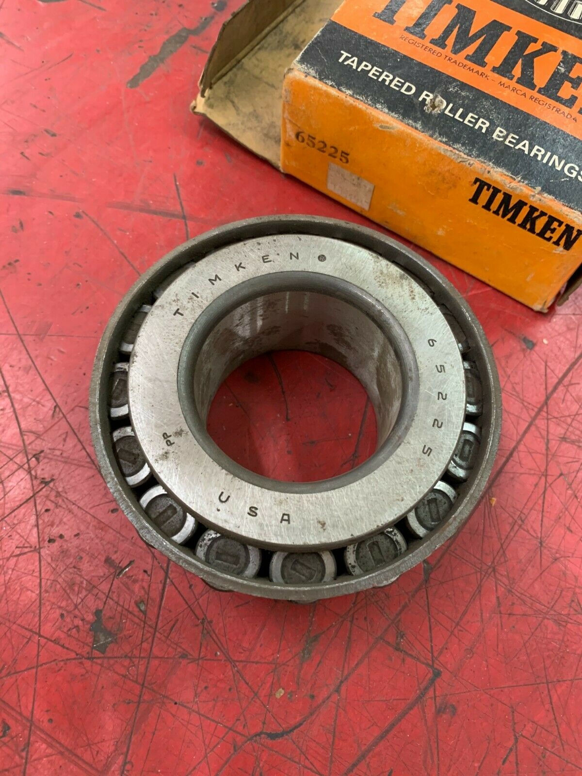 NEW TIMKEN TAPERED ROLLER CONE BEARING 65225