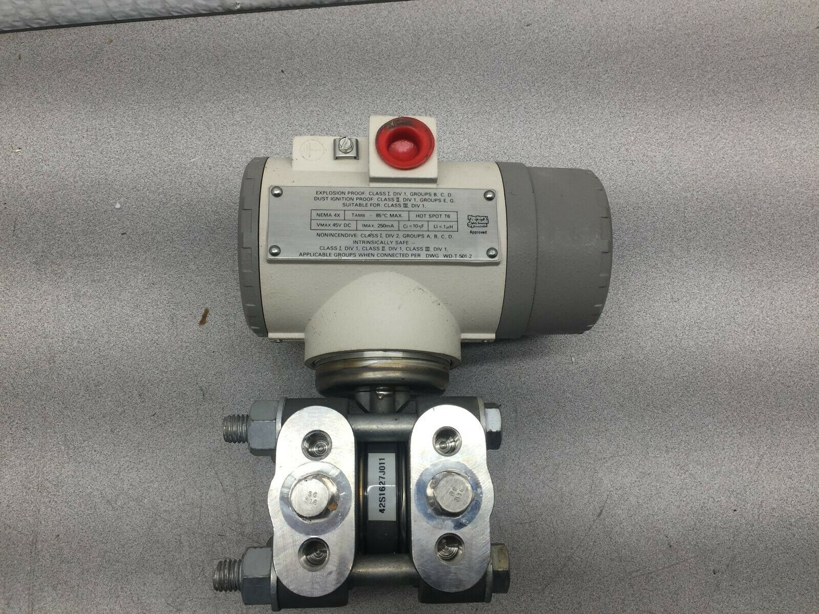 NEW NO BOX ABB KENT TAYLOR 600PSI 5-30 IN H20 PRESSURE TRANSMITTER 42S1627J011
