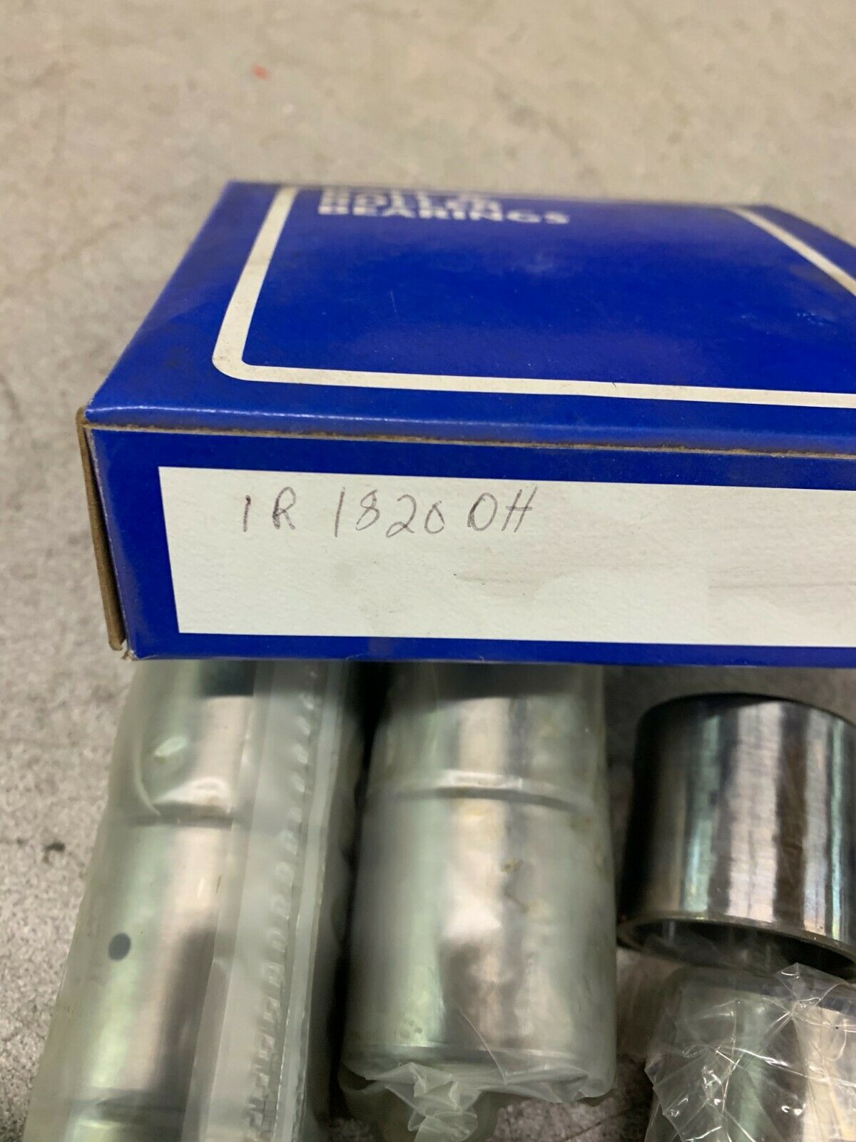 NEW BOX OF 8 FEDERAL MOGUL IR18200H NEEDLE BEARINGS IR1820OH