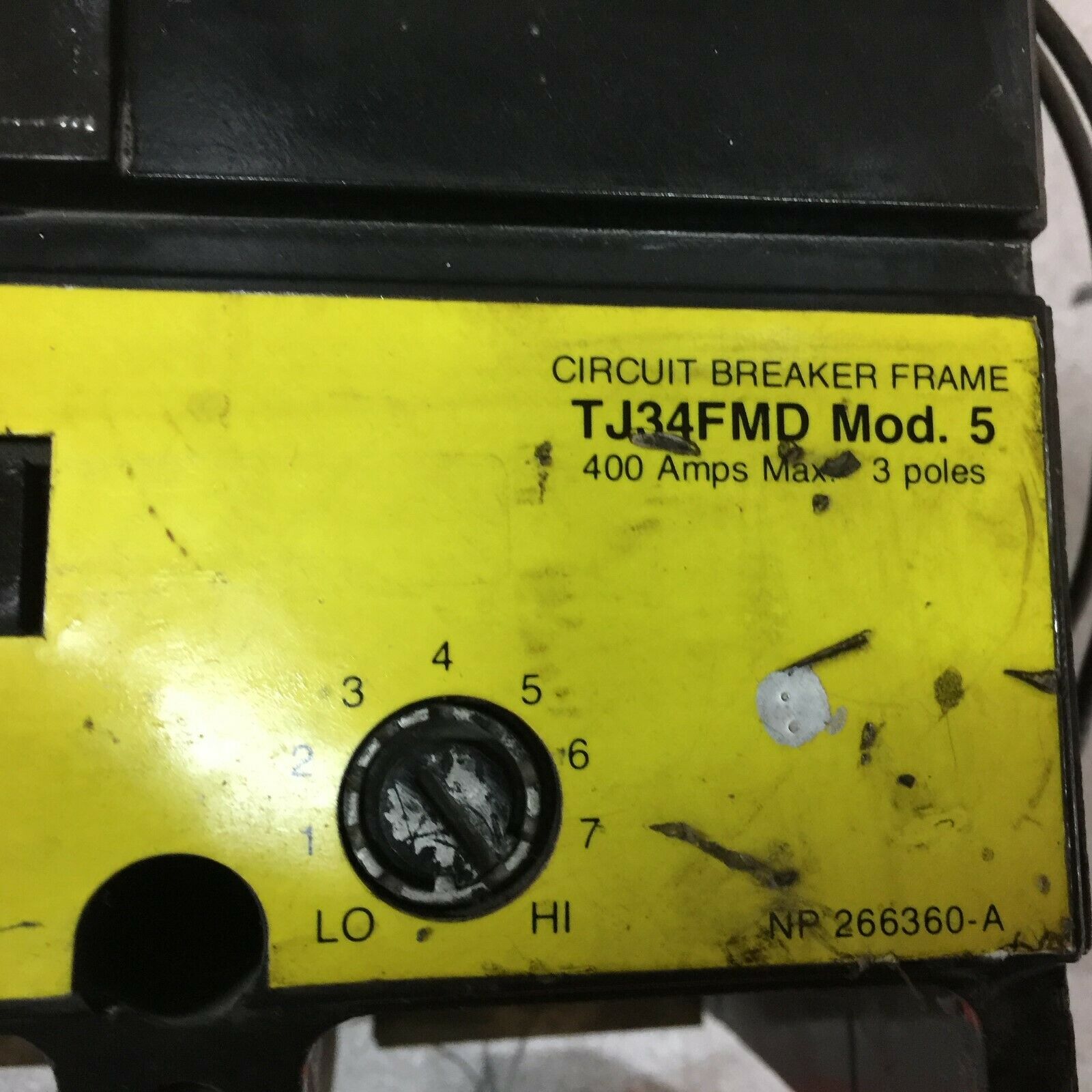 USED GE TJ34FMD MOD 5 225AMP 3POLE 600VAC 120VAC ST MINE DUTY BREAKER TJ32225MD2