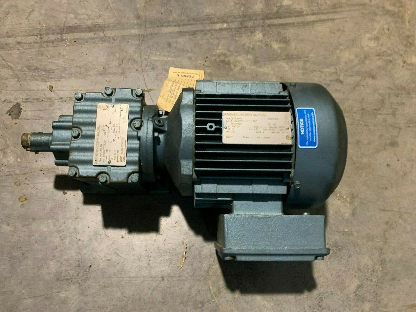 NEW SEW-EURODRIVE GEAR MOTOR DFT90L6TF REDUCER R27DT90L6TF