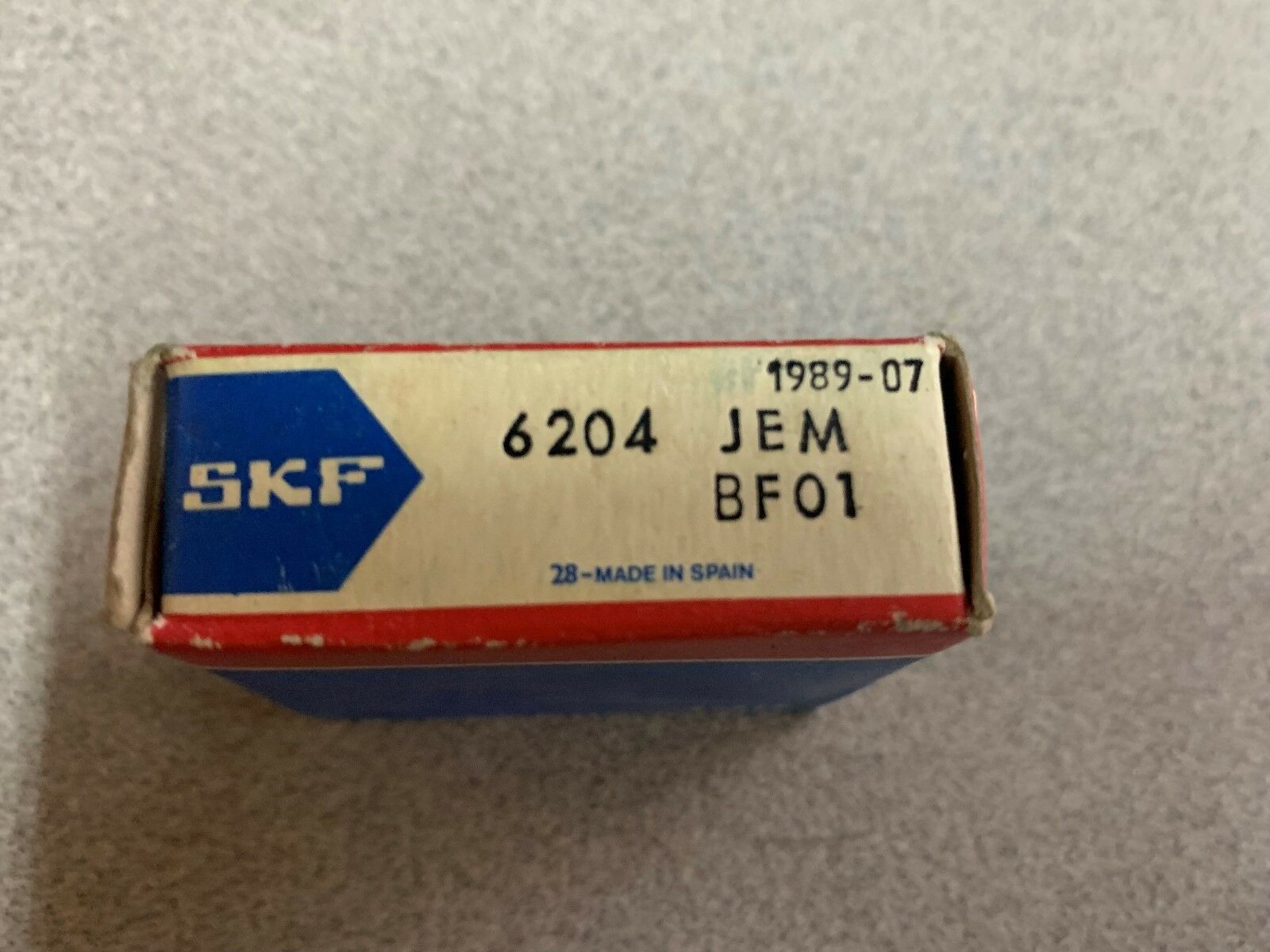 LOT OF 5 NEW IN BOX SKF BEARING 6204 JEM BF01