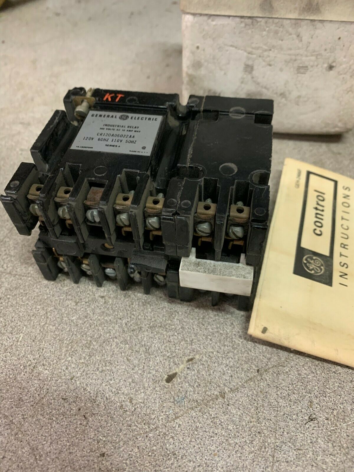 NEW GENERAL ELECTRIC INDUSTRIAL RELAY CR120A06022AA