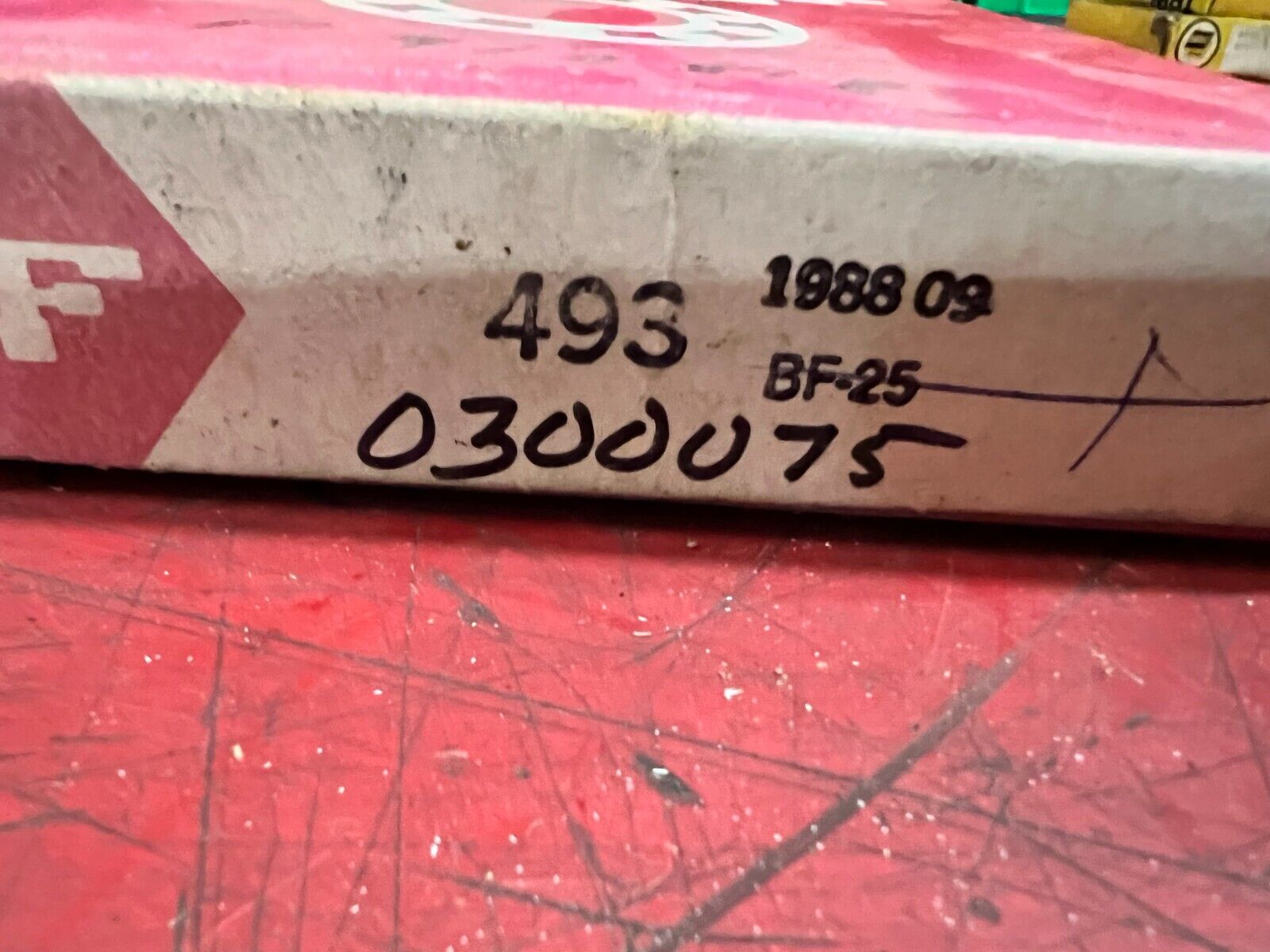 NEW IN BOX SKF BEARING RACE 493