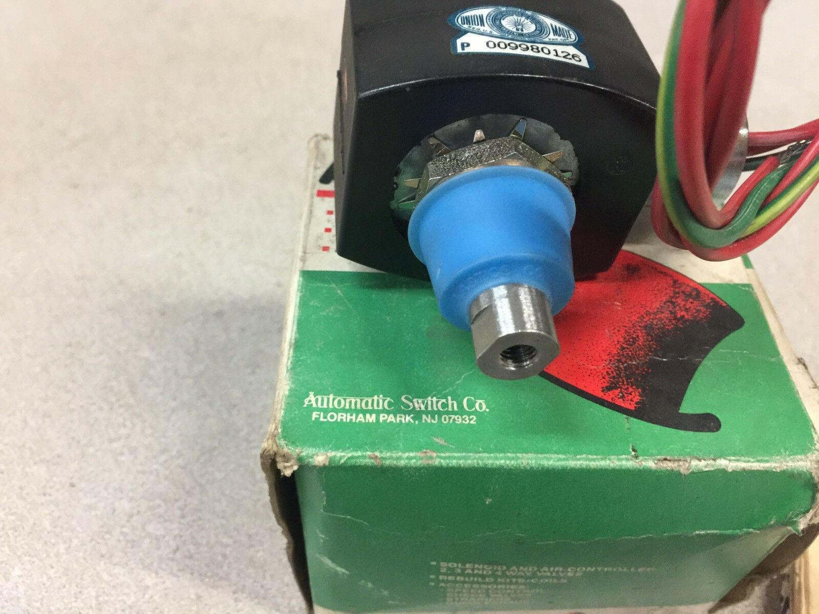 NEW IN BOX ASCO XPROOF SOLENOID EF8003G2