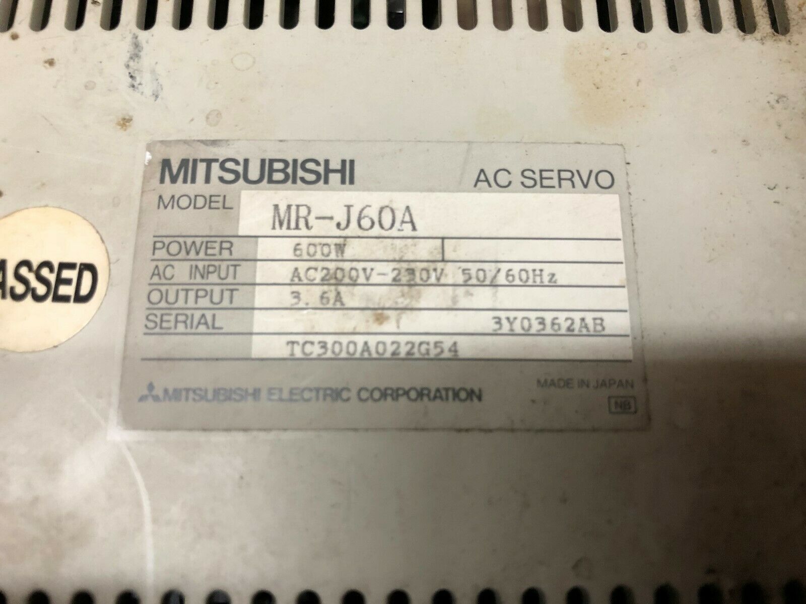 USED MITSUBISHI MELSERVO-J60A 600 W 200-230 VAC 3.6 AMP AC SERVO DRIVE MR-J60A