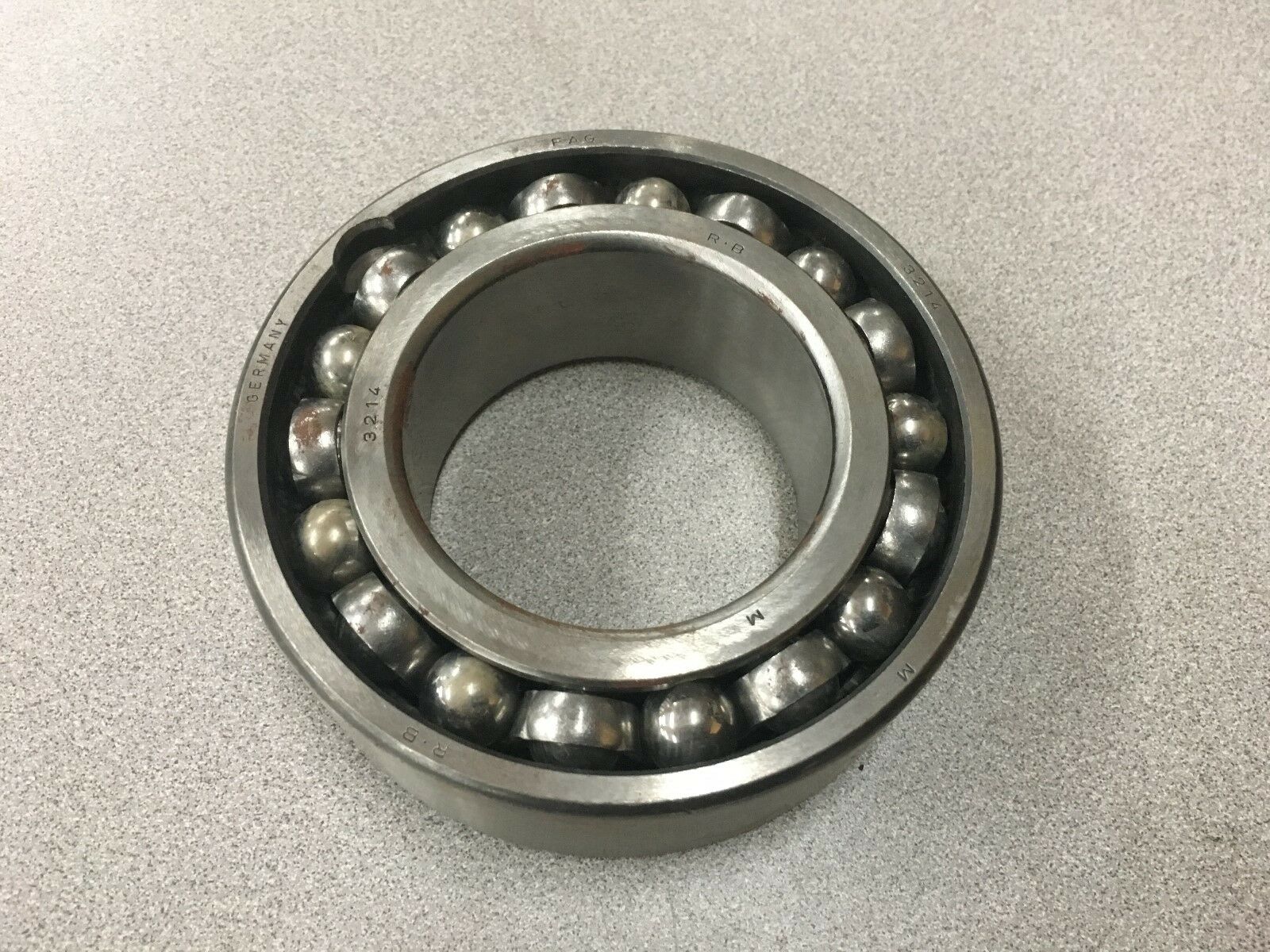 NEW NO BOX FAG ROLLER BALL BEARING 3214