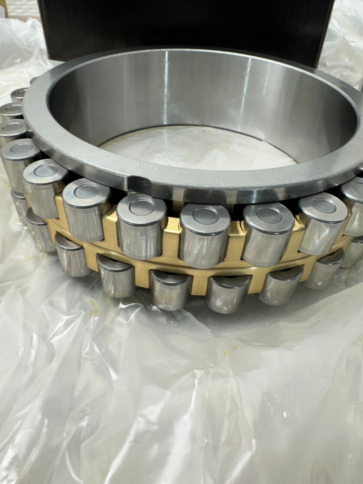 NEW IN BOX NTN ROLLER BEARING NN3028KC1NAP4