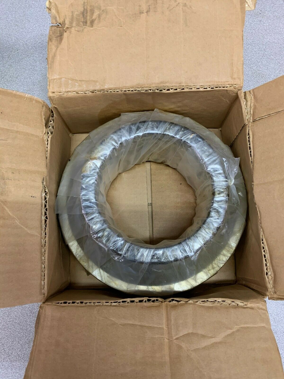 NEW IN BOX PTI BEARING INSERT HC220X120