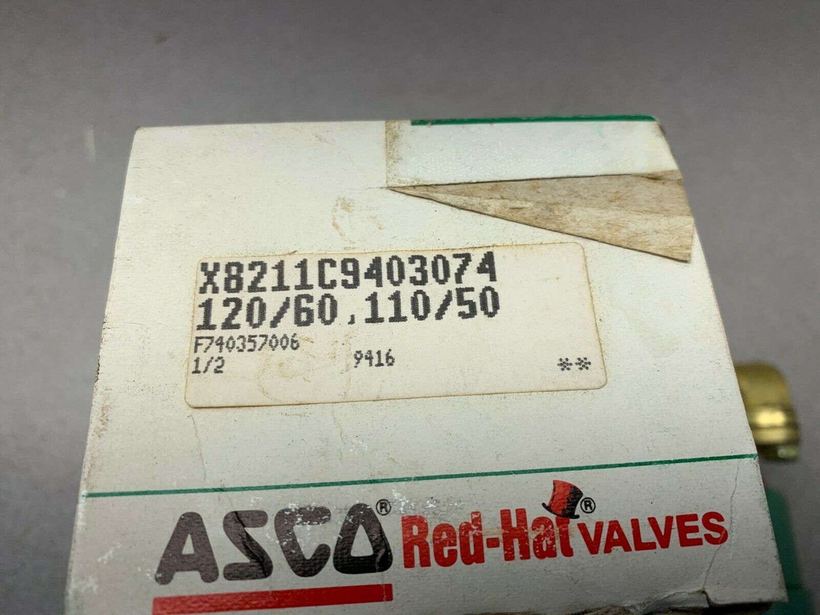 NEW IN BOX ASCO RED HAD 1/2" PIPE 110/120V. SOLENOID VALVE X8211C9403074